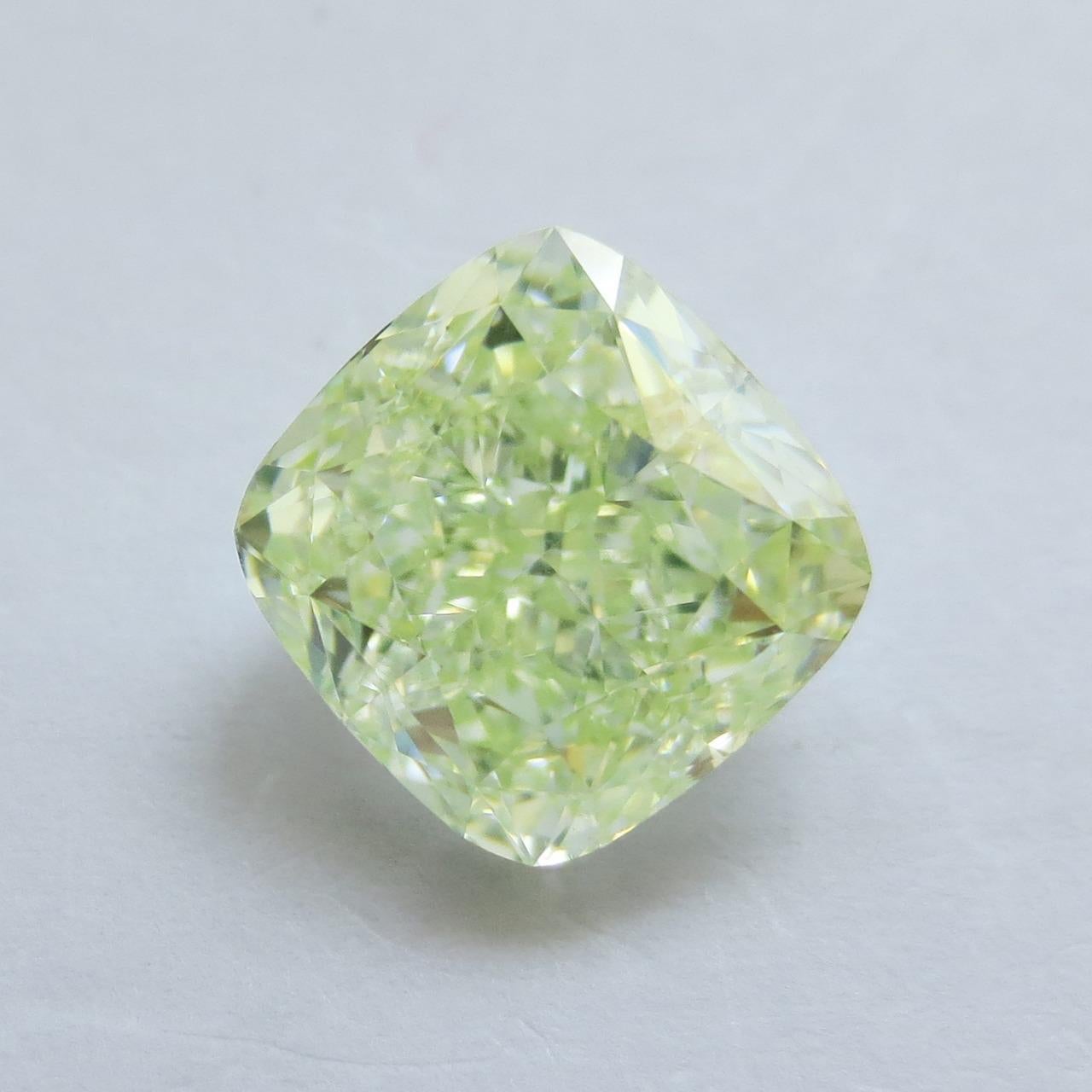 From the Emilio Jewelry Vault, We are Showcasing a loose 4.00 carat Gia Certified natural fancy yellow green diamond. We are professionals in creating jewelry to bring out the best in green diamonds. We would love to design your dream ring for this