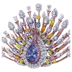Emilio Jewelry GIA zertifiziert 4,50 Karat Fancy Light Pure Blue Diamond Multipiece