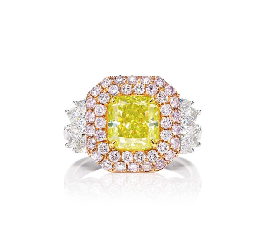 Emilio Jewelry GIA zertifizierter 4,96 Karat Ausgefallener intensiver grünlich Diamantring im Zustand „Neu“ in New York, NY