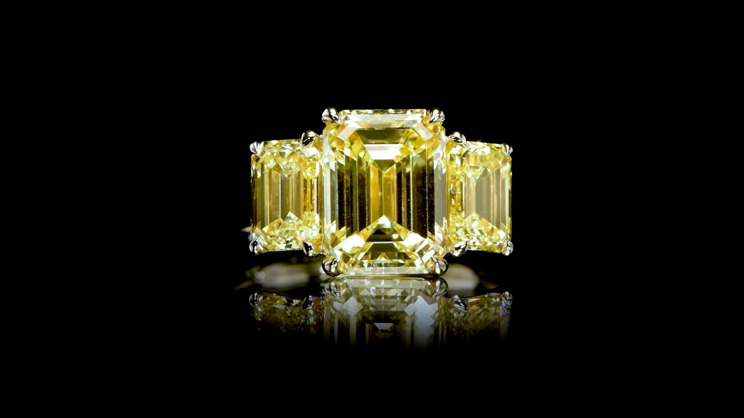 Taille émeraude Emilio Jewelry Bague en diamant jaune certifié GIA 5.26 carats  en vente