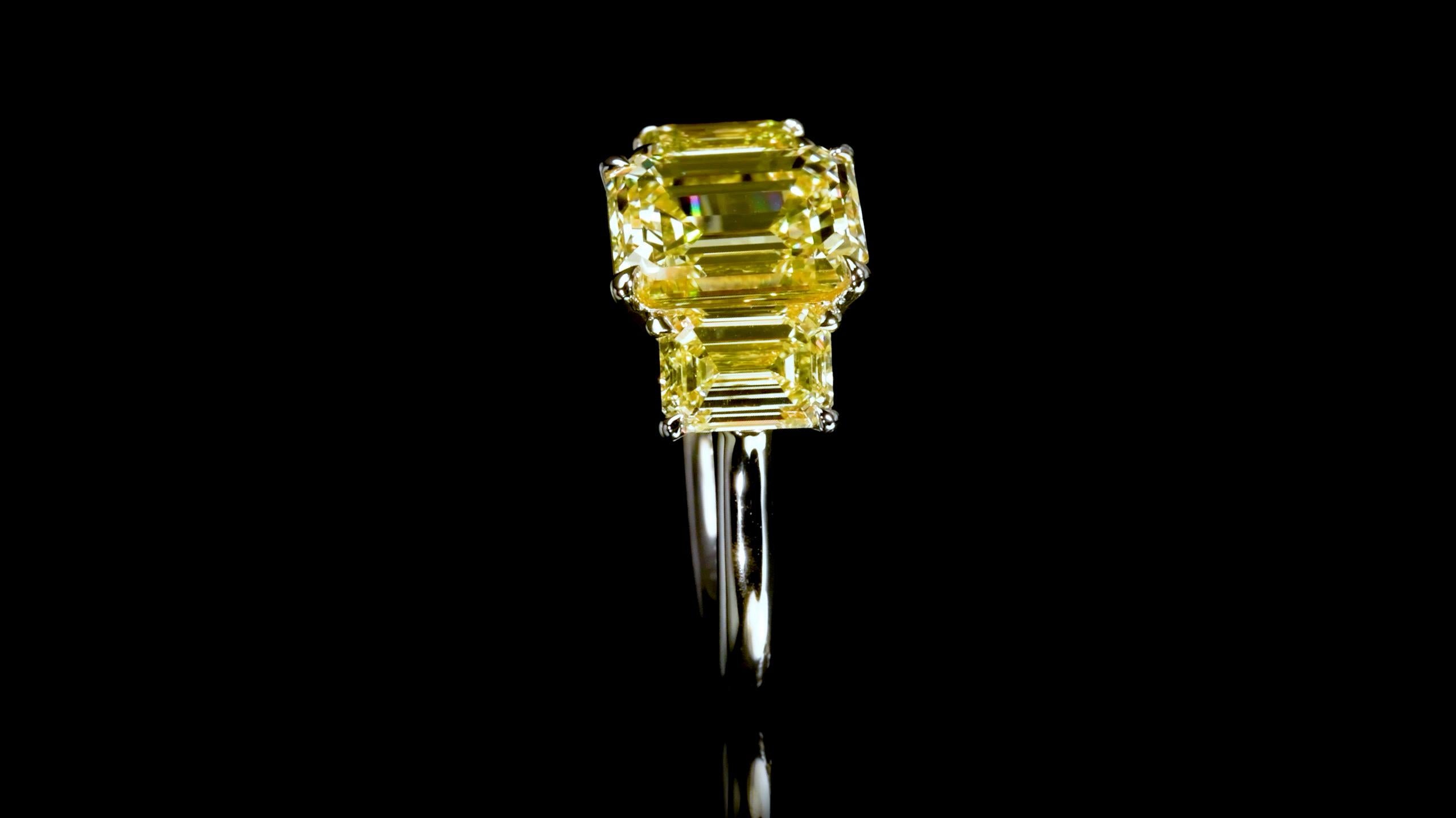 Women's or Men's Emilio Jewelry Gia Certified 5.26 Carat Yellow Diamond Ring  For Sale