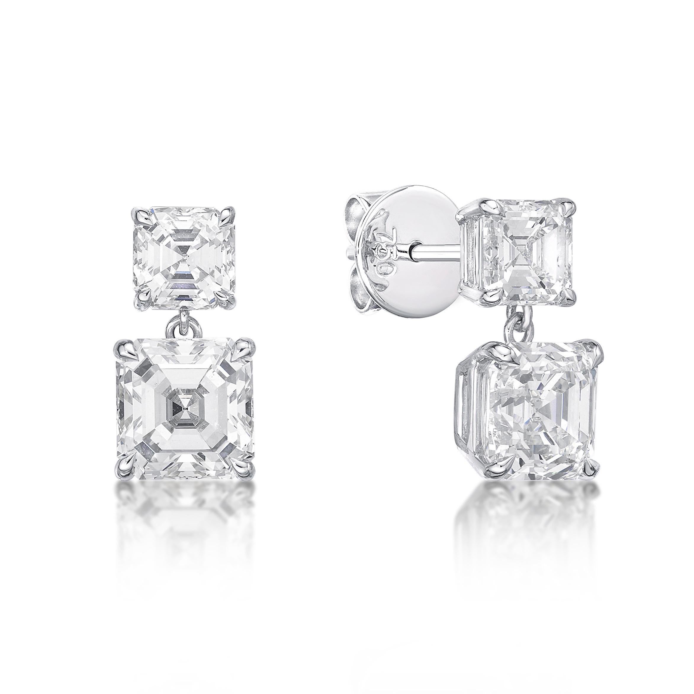 4 Gia-zertifizierte natürliche Asscher-Diamanten 
insgesamt 5,68ct
i-vs1, k-vs1, i-vs1, k-vs2

Aus dem Museumsgewölbe von Emilio Jewelry in der berühmten New Yorker Fifth Avenue,
Mit einem ganz besonderen und seltenen Gia-zertifizierten rosa