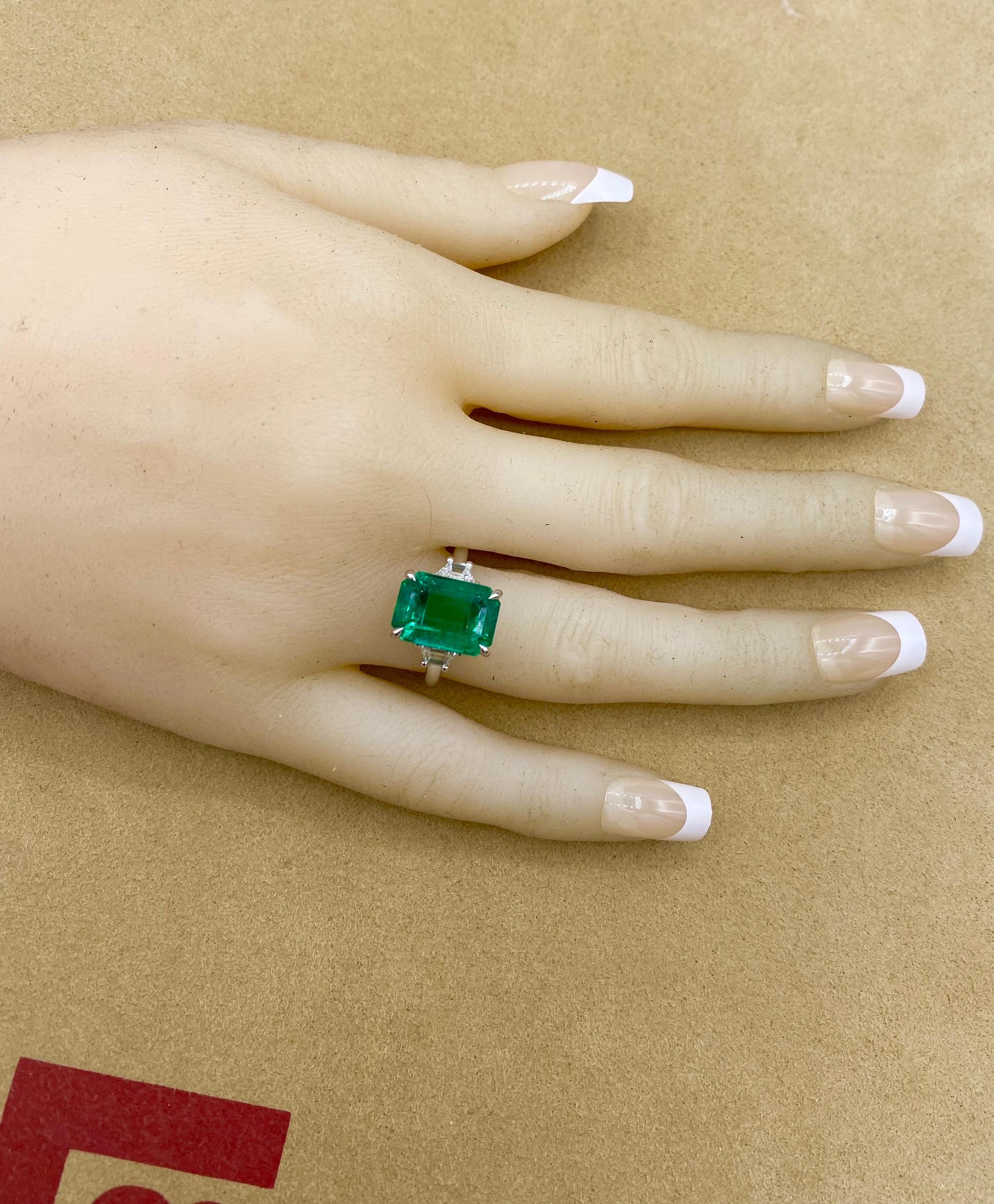 Emilio Jewelry GIA zertifizierter 6,01 Karat Smaragd-Diamant-Ring im Angebot 10