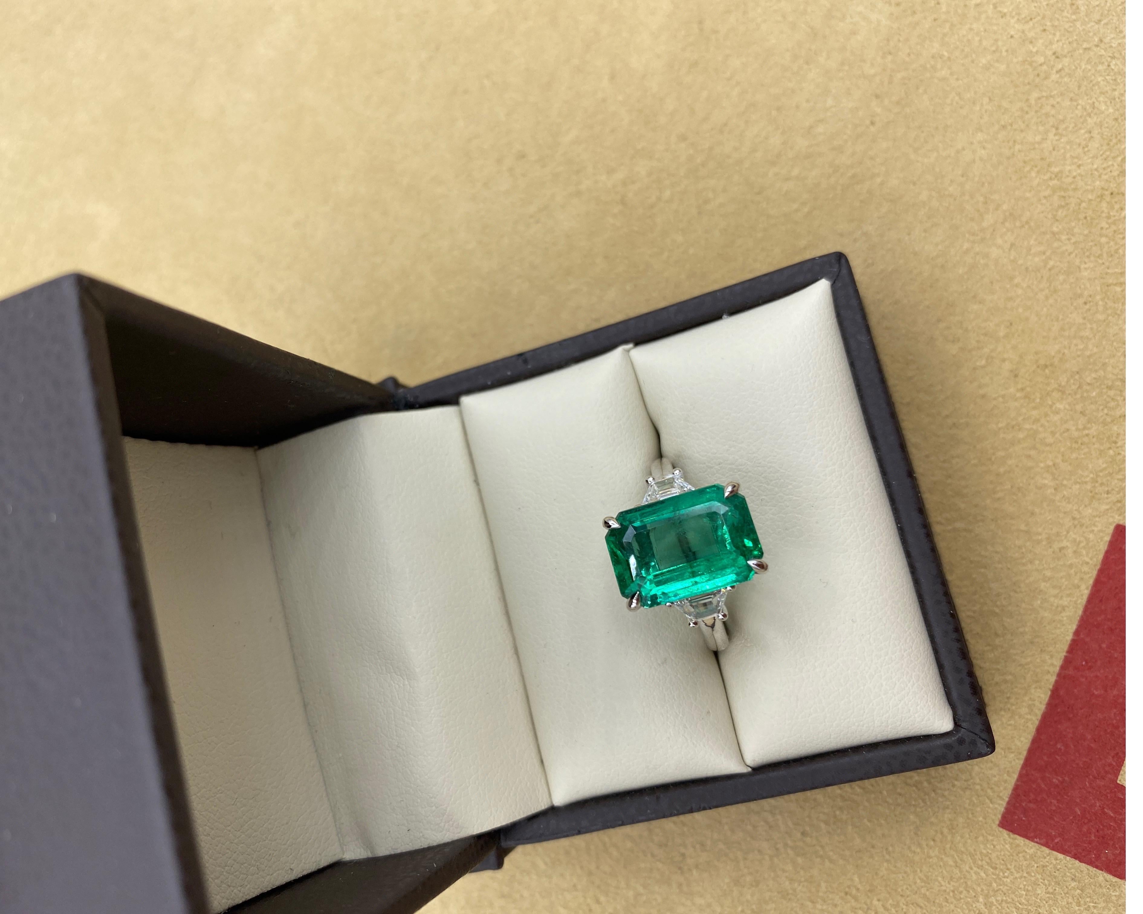 Emilio Jewelry GIA Certified 6.01 Carat Emerald Diamond Ring For Sale 11