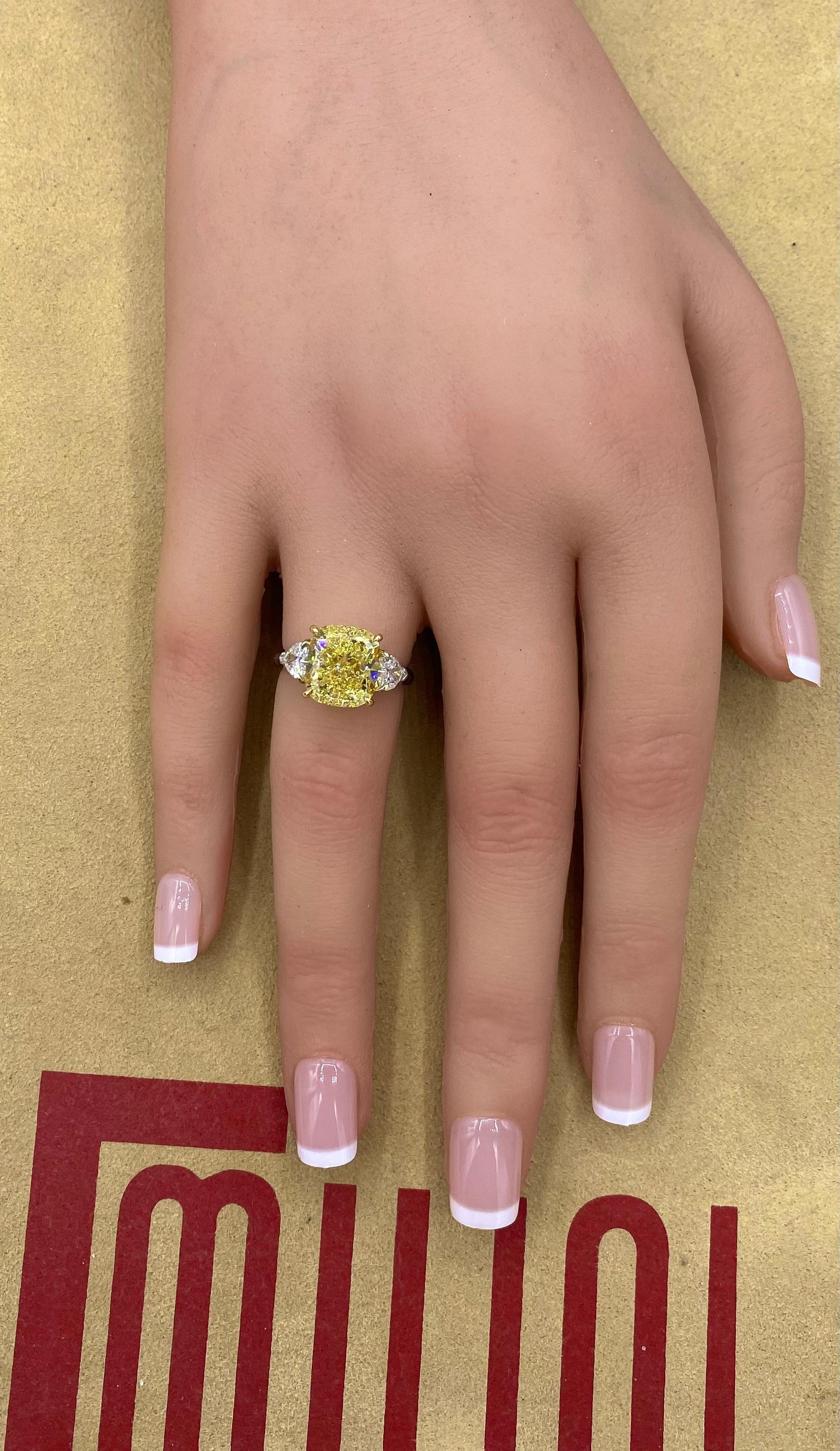 Emilio Jewelry GIA Certified 6.75 Carat Fancy Intense Yellow Diamond Ring In New Condition For Sale In New York, NY