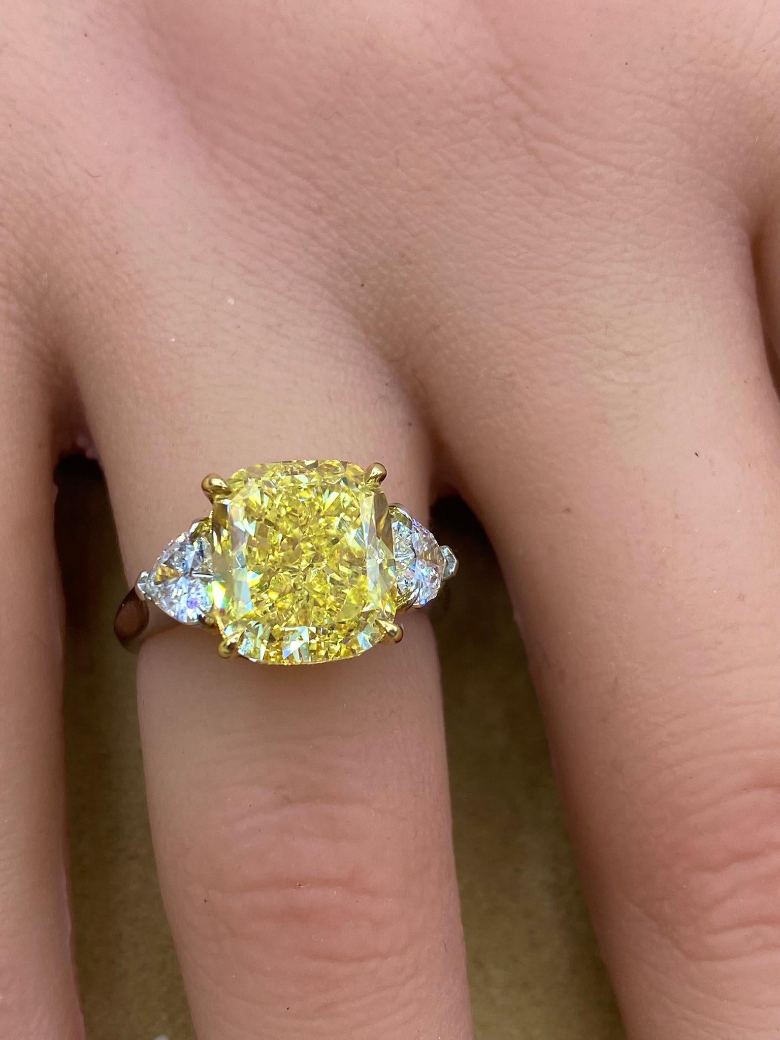 Women's or Men's Emilio Jewelry GIA Certified 6.75 Carat Fancy Intense Yellow Diamond Ring For Sale