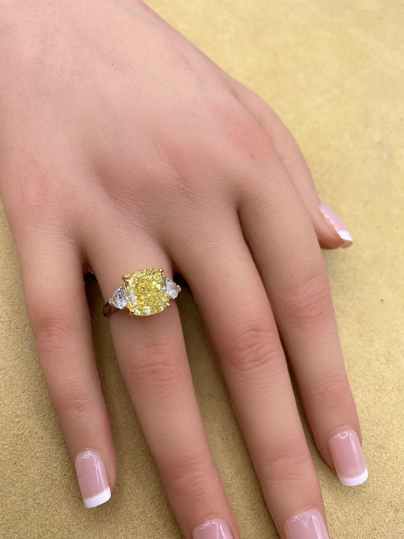 Emilio Jewelry GIA Certified 6.75 Carat Fancy Intense Yellow Diamond Ring For Sale 4