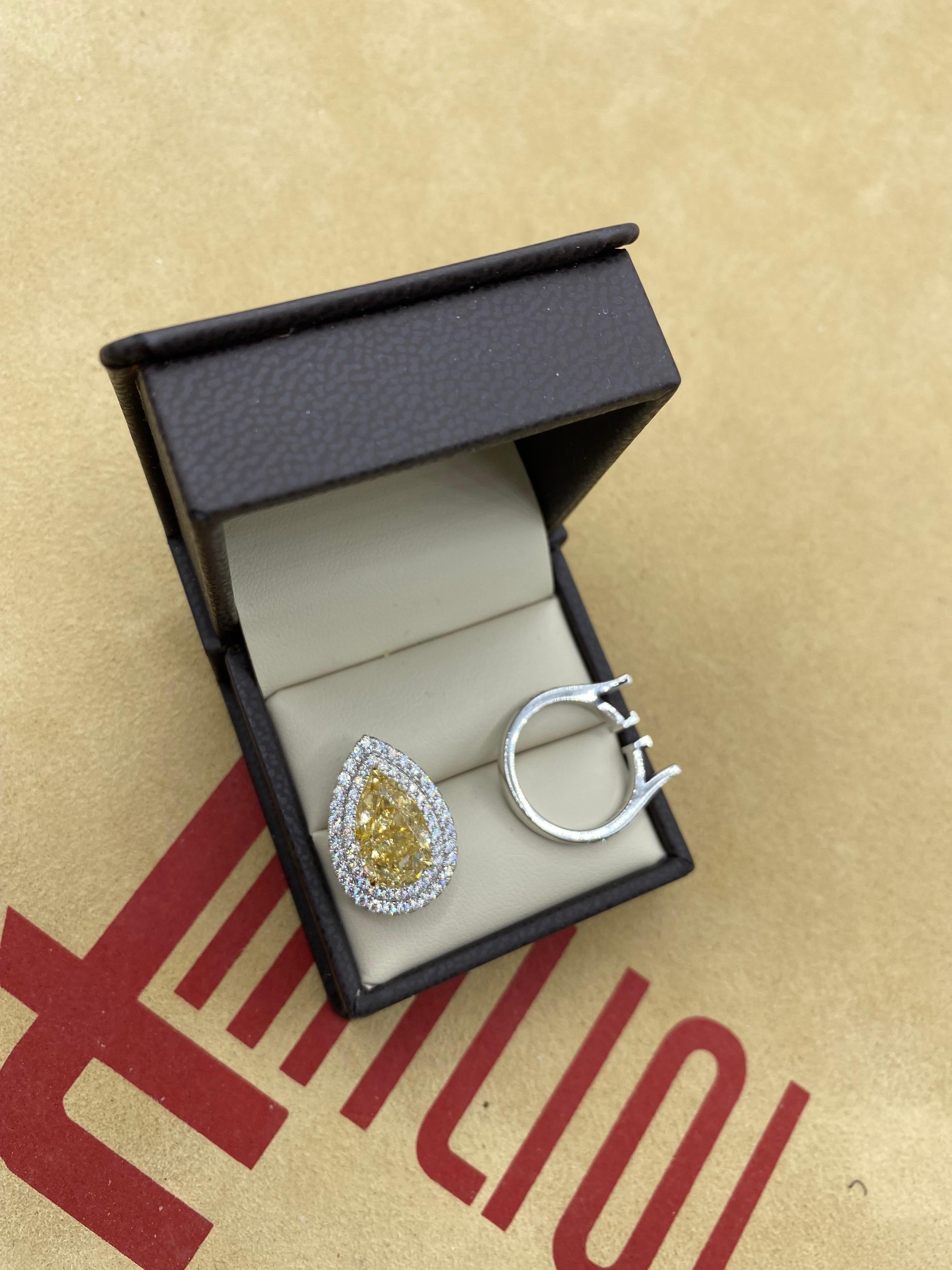 Emilio Jewelry, bague et pendentif en diamant jaune de 7,18 carats certifié GIA  en vente 2