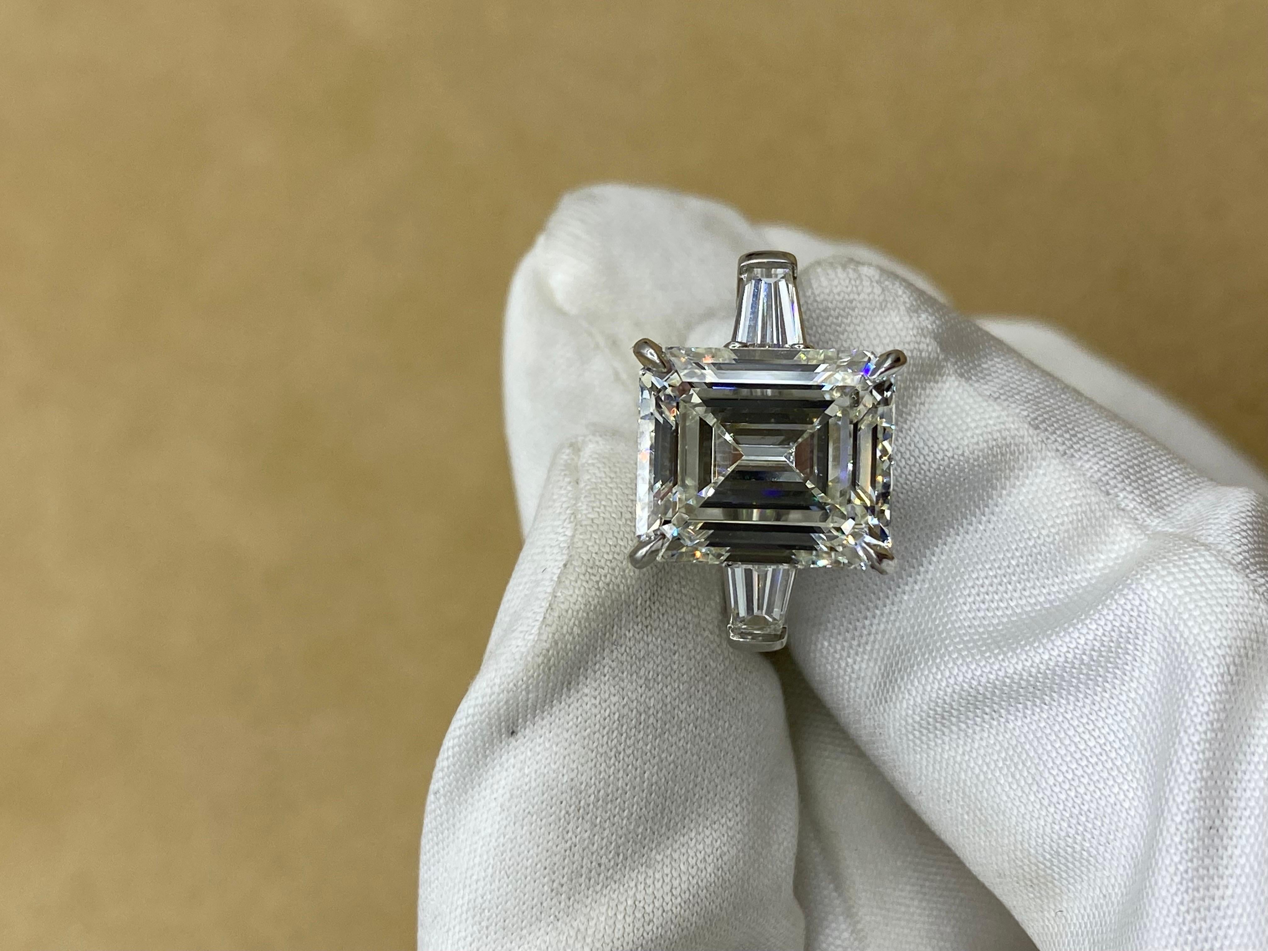 Taille émeraude Emilio Jewelry Bague avec diamant taille émeraude certifié Gia de 7,75 carats en vente