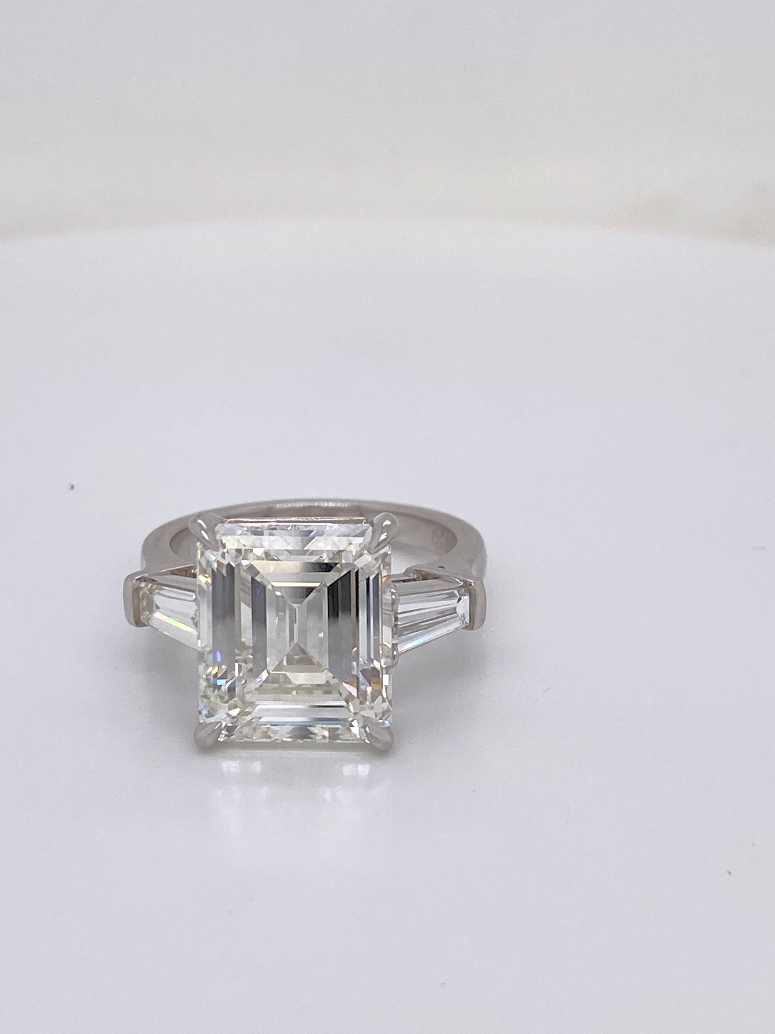 Emilio Jewelry Gia Certified 7.75 Carat Emerald Cut Diamond Ring For Sale 1