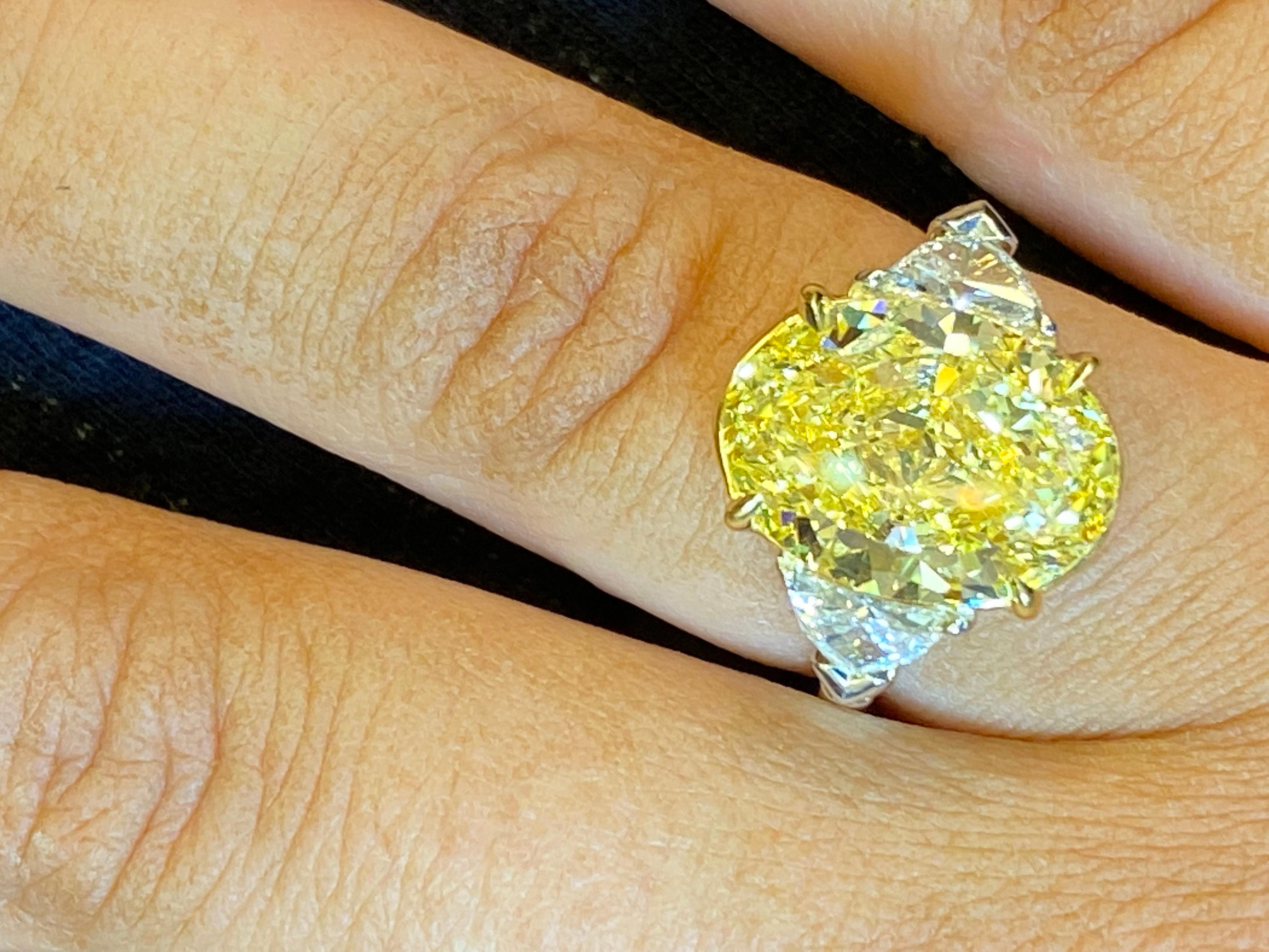 Emilio Jewelry GIA Certified 8.00 Carat Oval Fancy Intense Yellow Diamond Ring For Sale 6