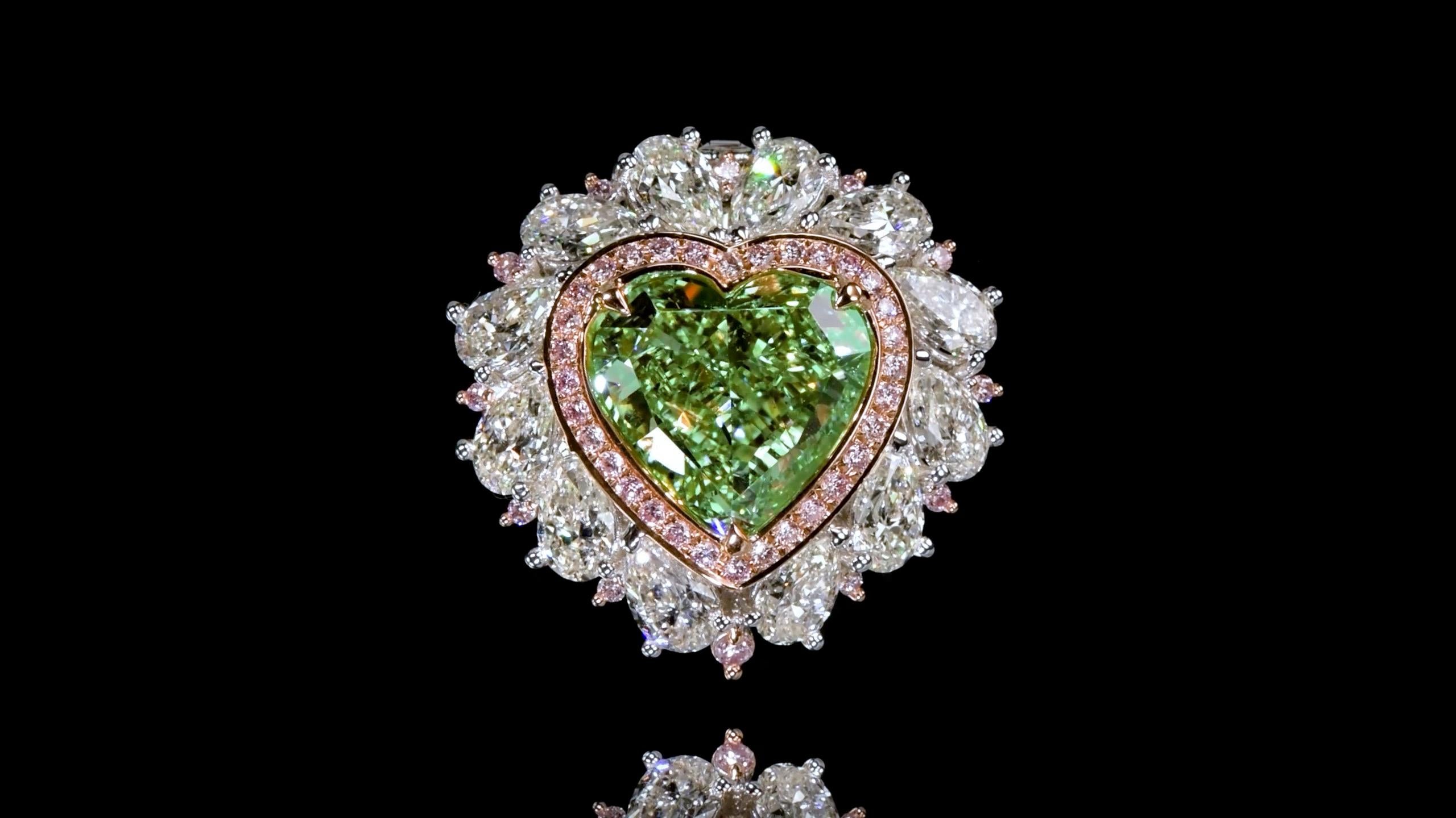 Emilio ! Bague coeur en diamant vert certifié GIA 9.45 carats en vente 3