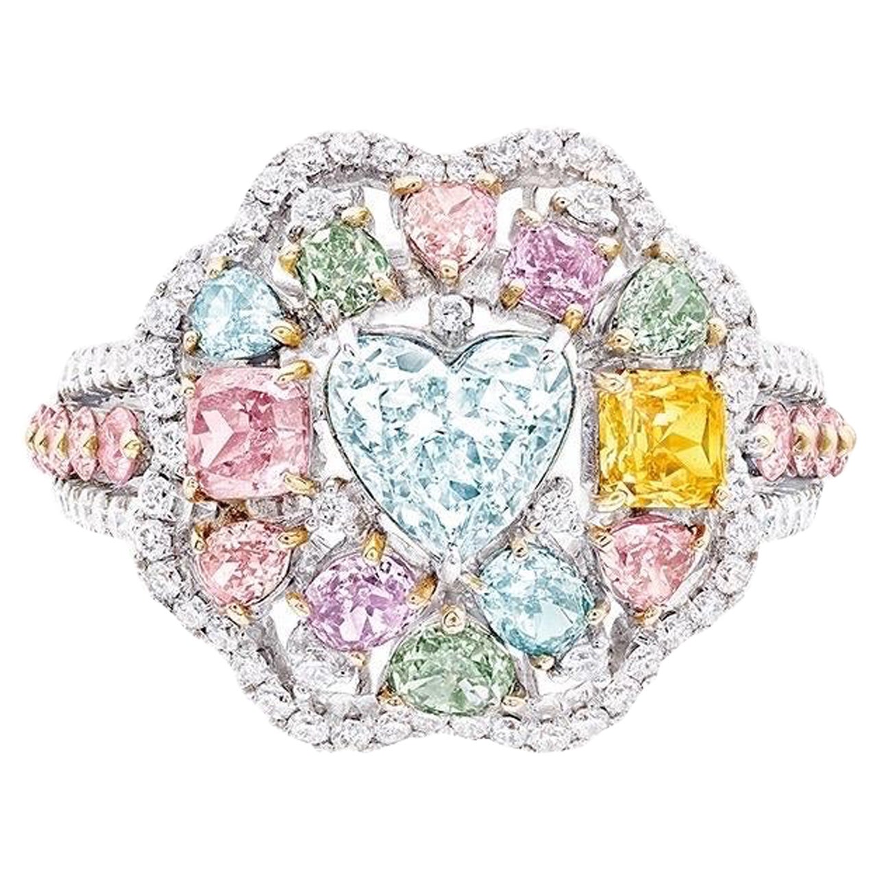 Anillo de diamantes de color fantasía con certificado Gia de Emilio Jewelry