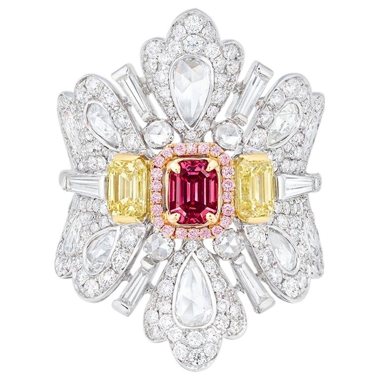 Emilio Jewelry, bague en diamant rouge fantaisie certifié GIA