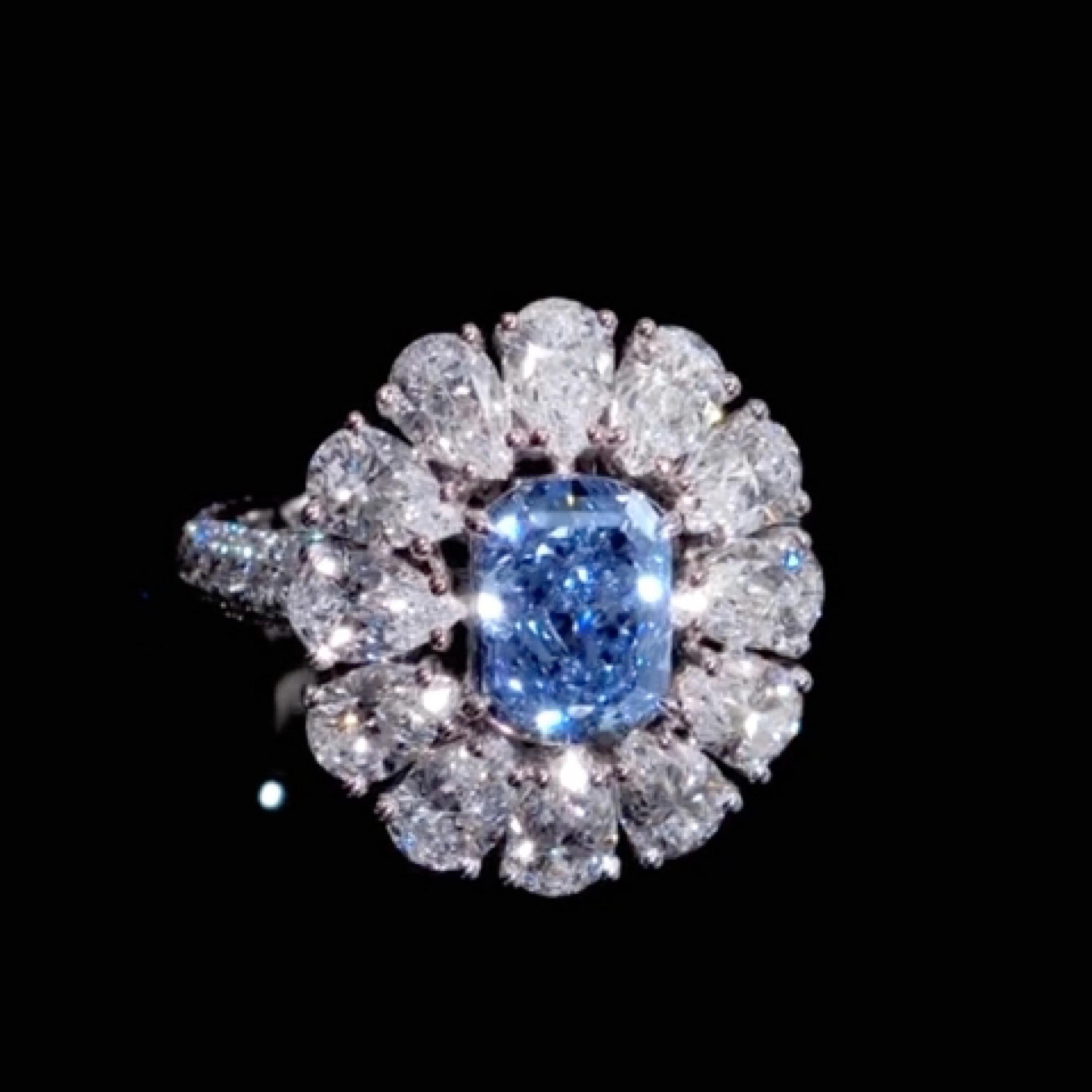 Emilio Jewelry GIA Certified Natural Vivid Blue Internally Flawless Diamond Ring In New Condition For Sale In New York, NY