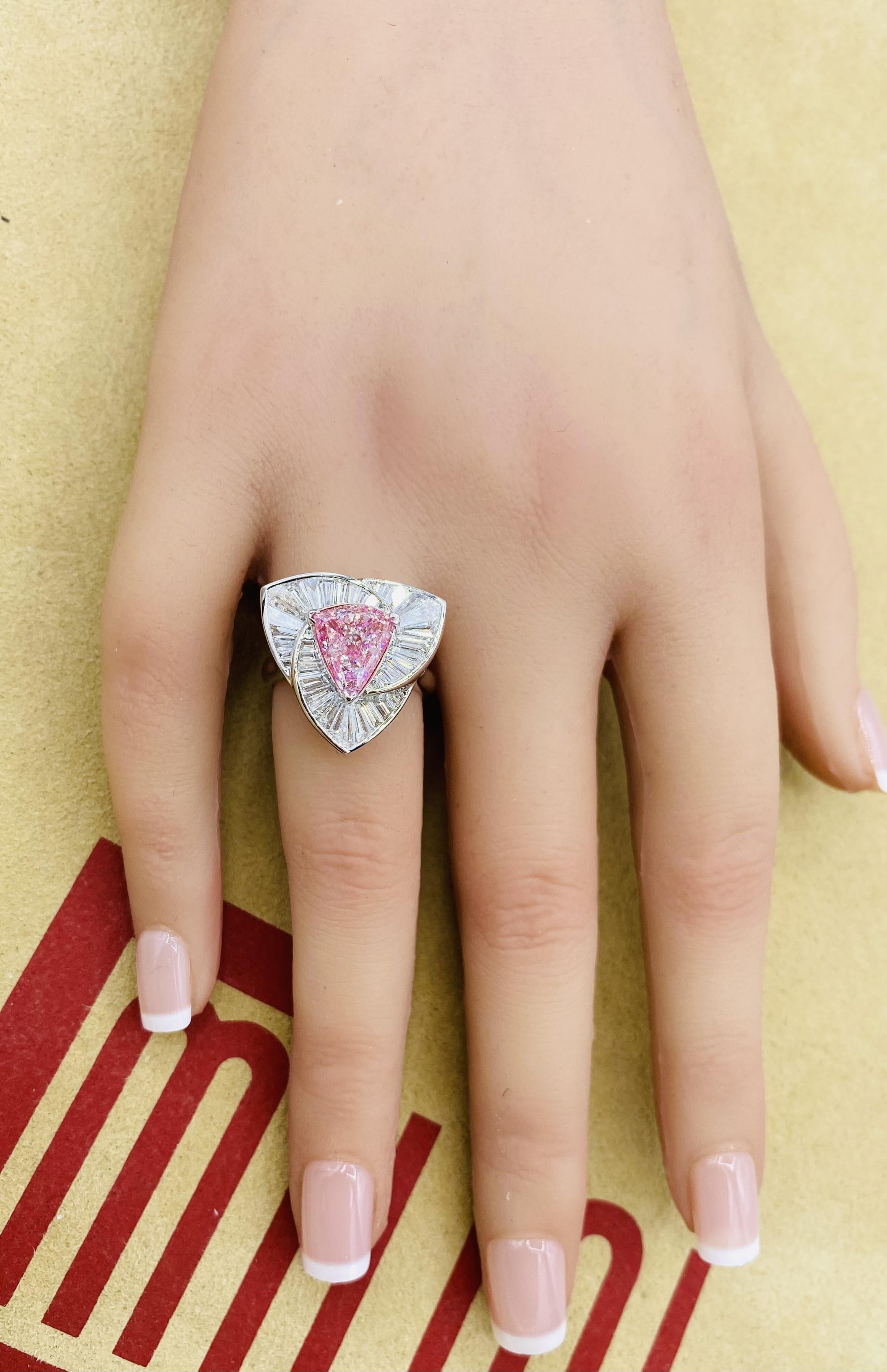 Emilio Jewelry GIA Certified Trilliant Cut Pink Diamond Ring For Sale 3
