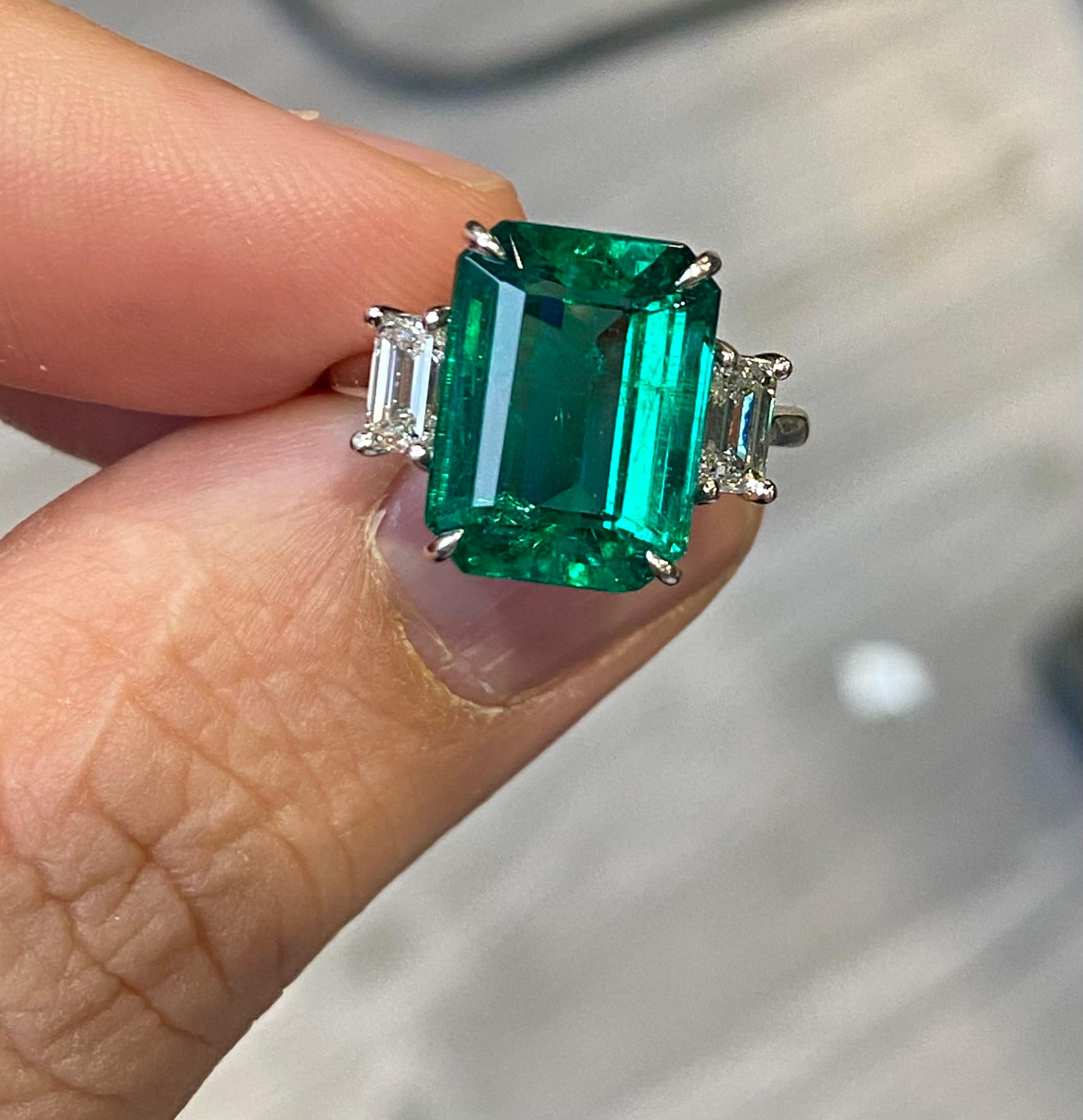 Emerald Cut Emilio Jewelry Gubelin Certified 7.45 Carat Vivid Green Emerald Ring For Sale