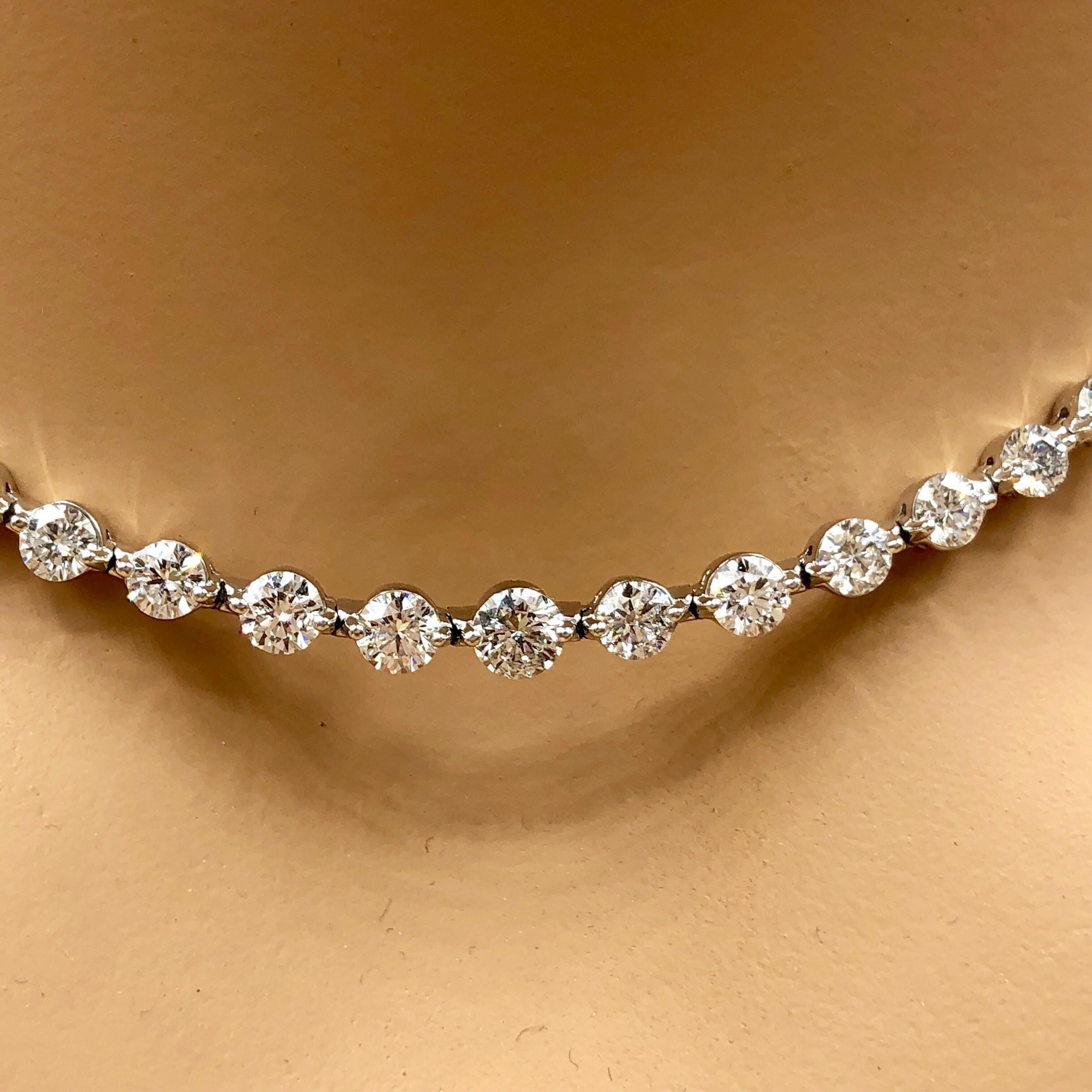 Emilio Jewelry Signature 10.35 Carat Graduating Diamond Riviera Necklace 4
