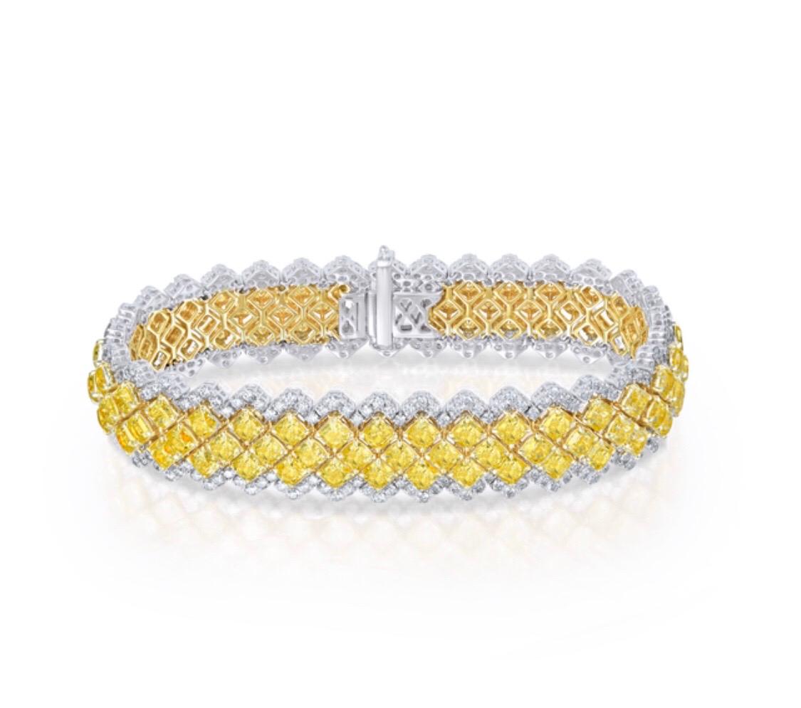 Emilio Jewelry Yellow Diamond Bracelet In New Condition In New York, NY