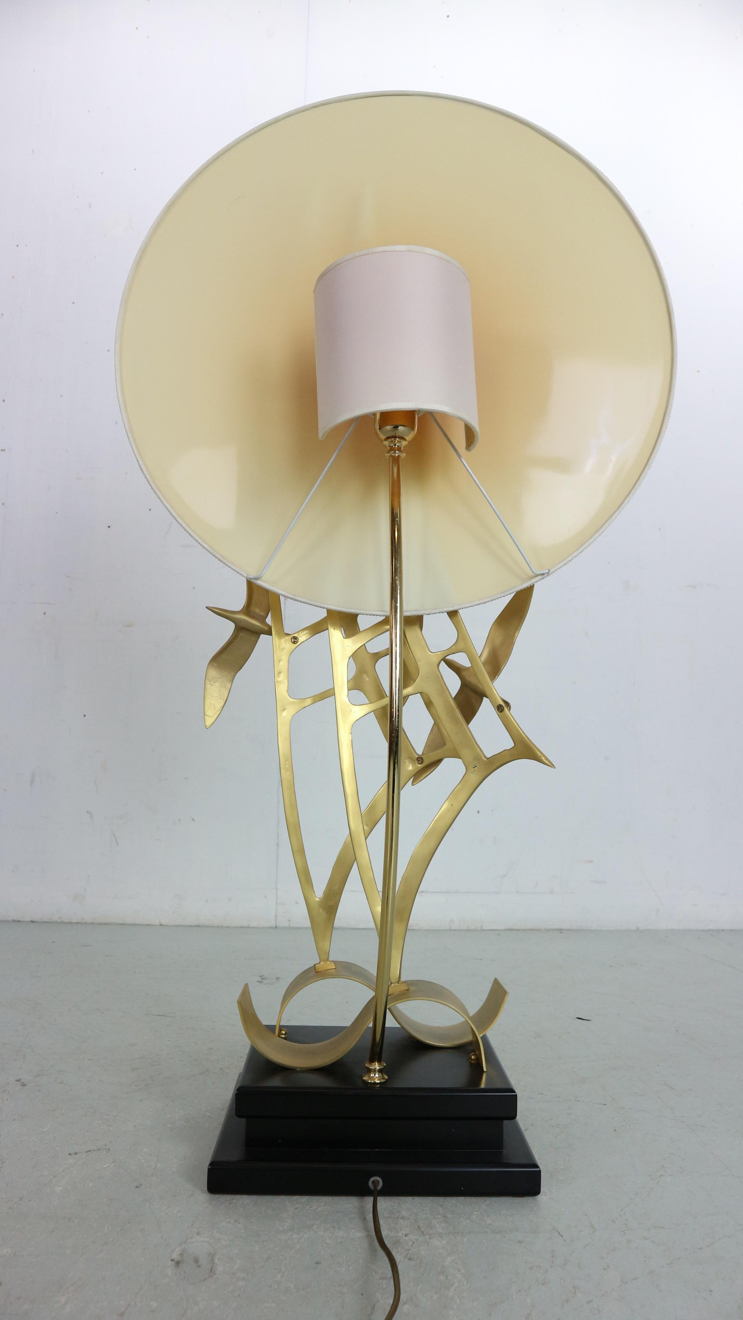Late 20th Century Emilio Lancia Brass Sculpture Of Birds Table Or Floor Lamp, 1970 Italy