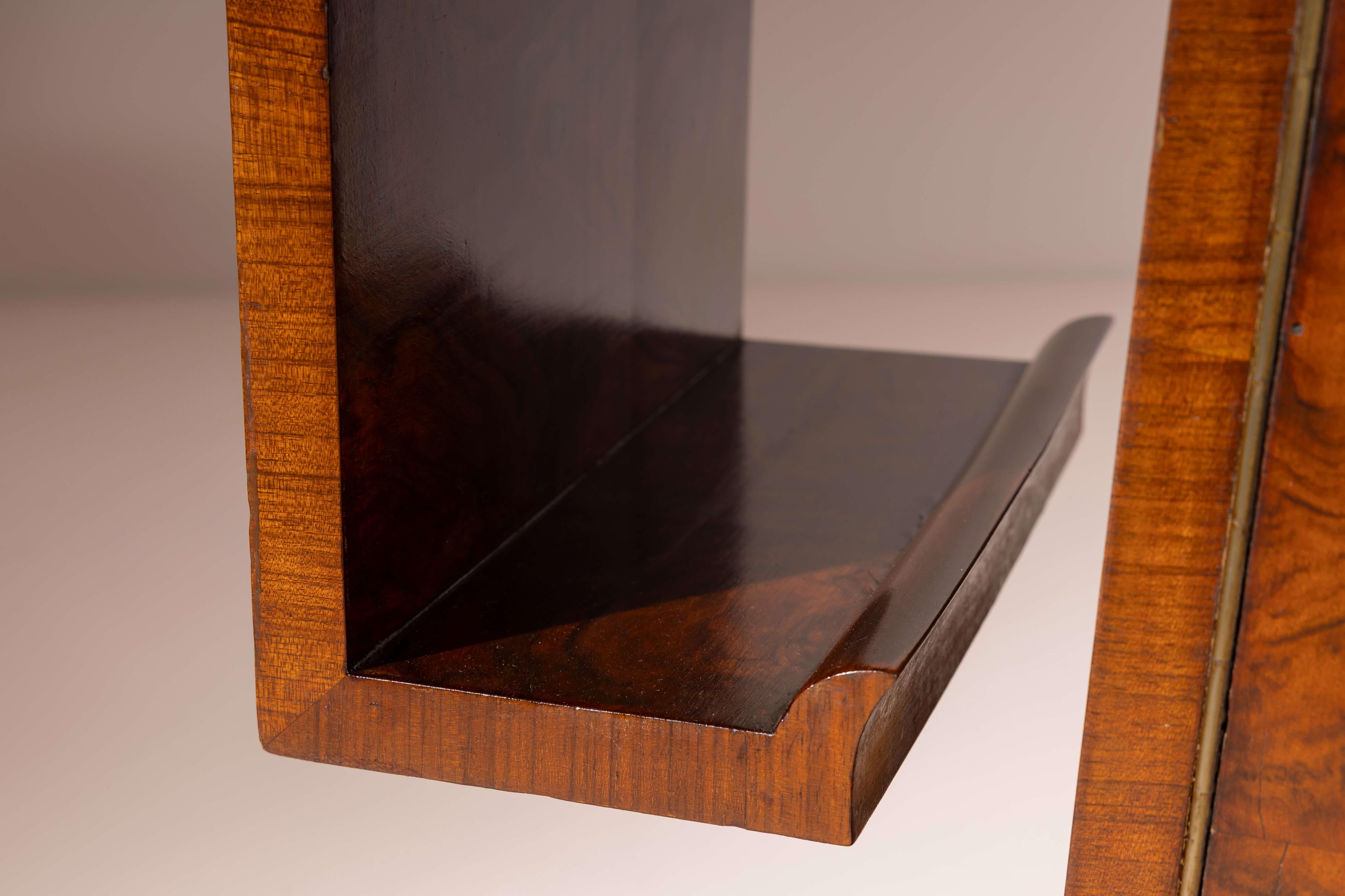 Walnut Emilio Lancia display cabinet in walnut and walnut burl, Italy, 1930s For Sale