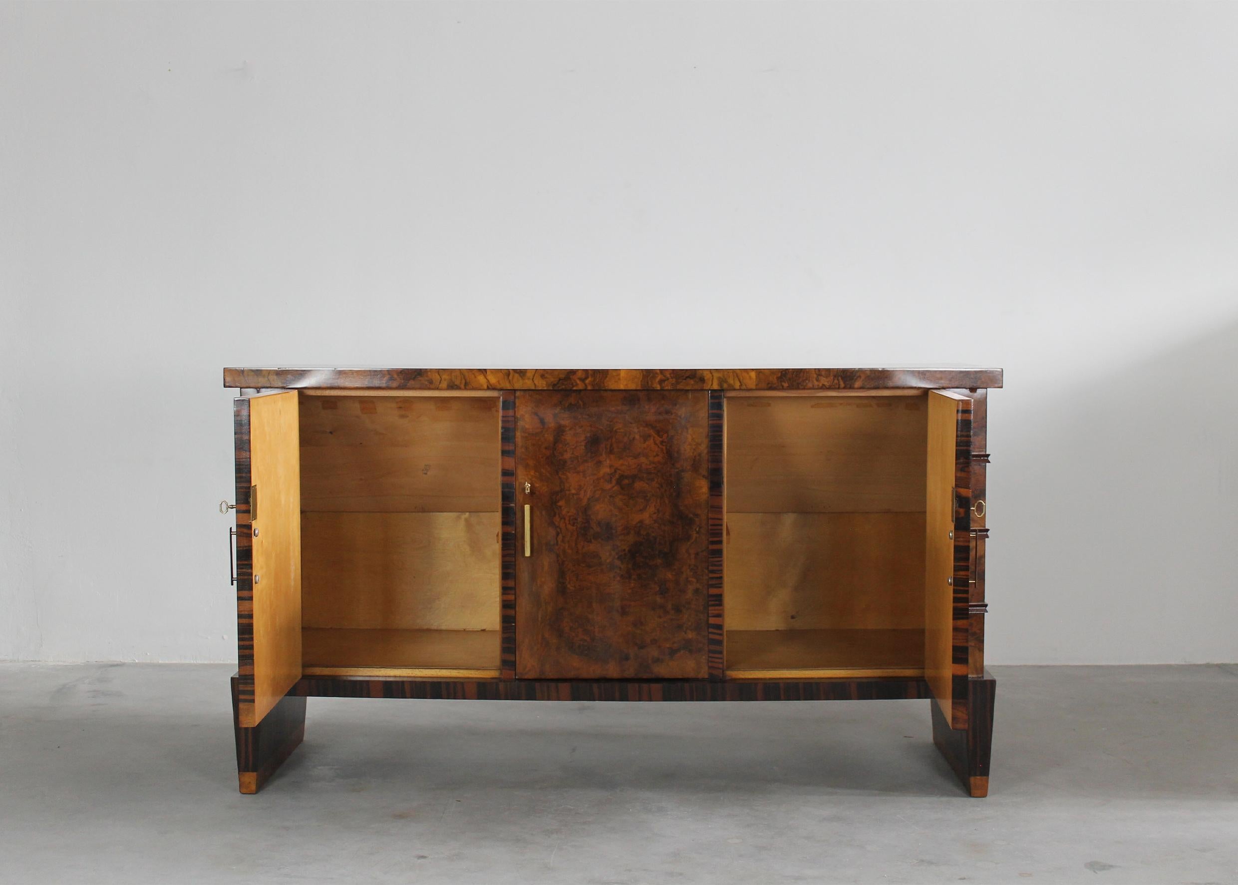Other Emilio Lancia Large Sideboard in Walnut Wood Italian Manufacture 1930s For Sale