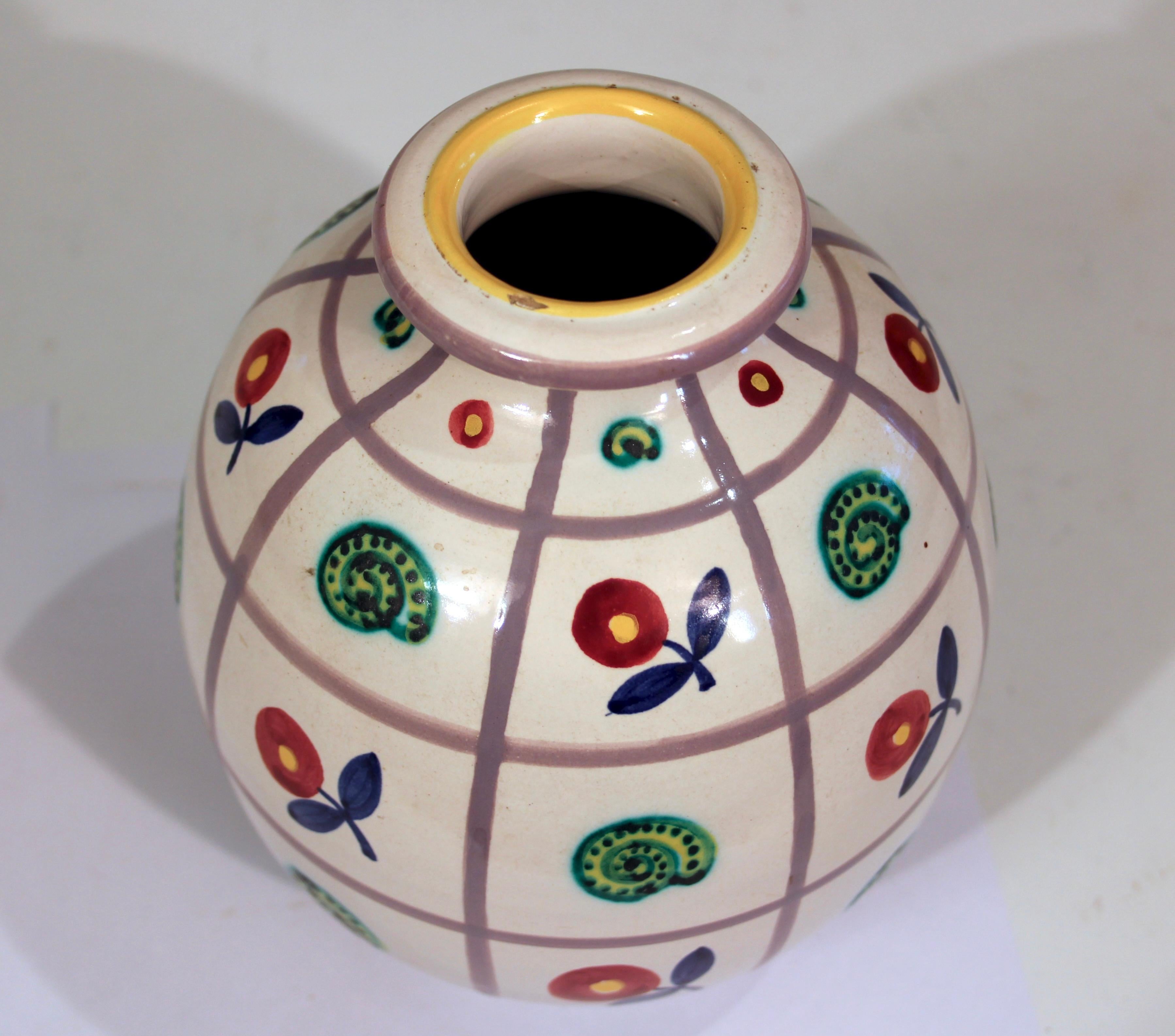 Turned Emilio Polci Vintage Vase Italian Pottery Flower Snail Grid Figure Raymor For Sale