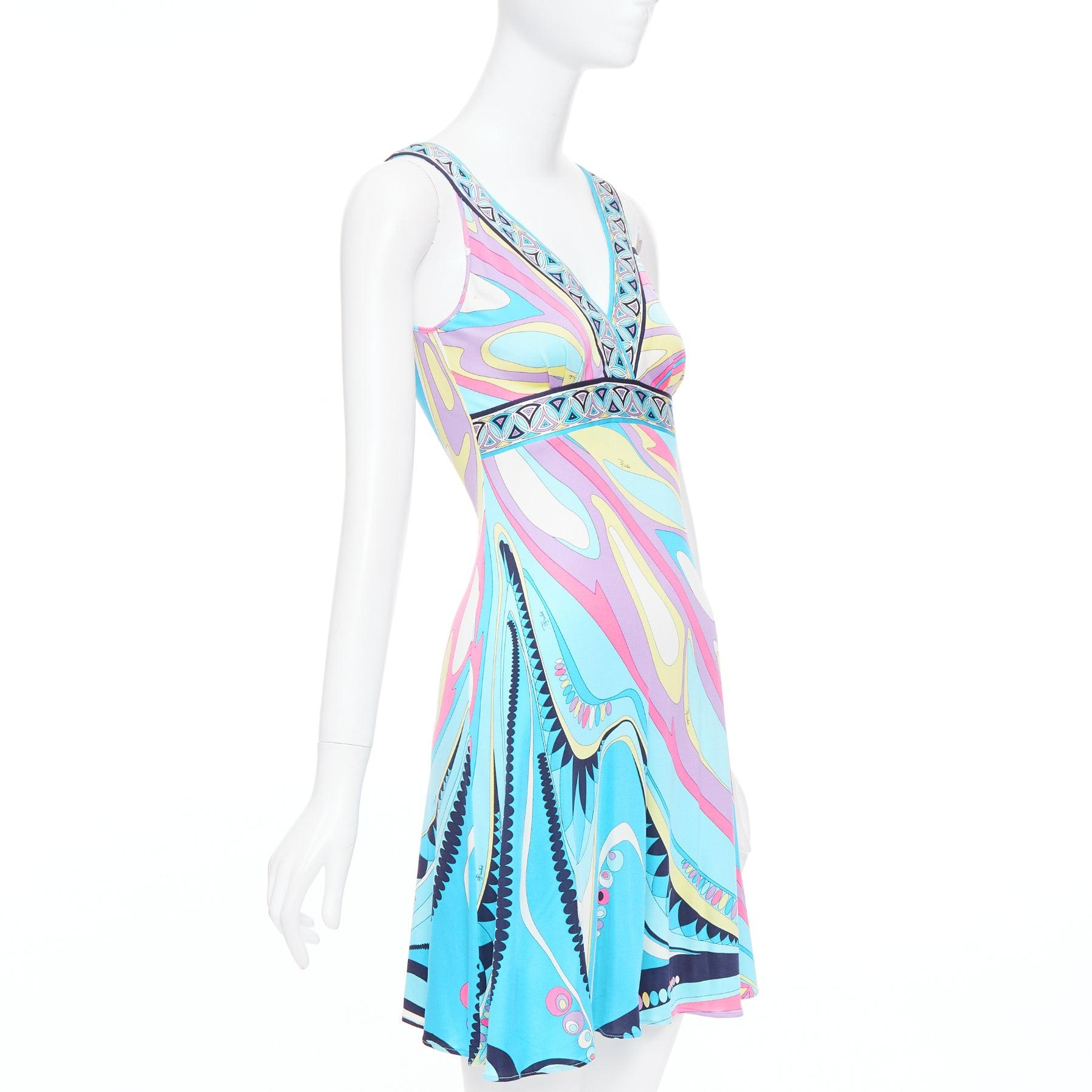 EMILIO PUCCI 100% Seide hellblau kaleidoskopischer Druck Minikleid IT40 S (Grau) im Angebot