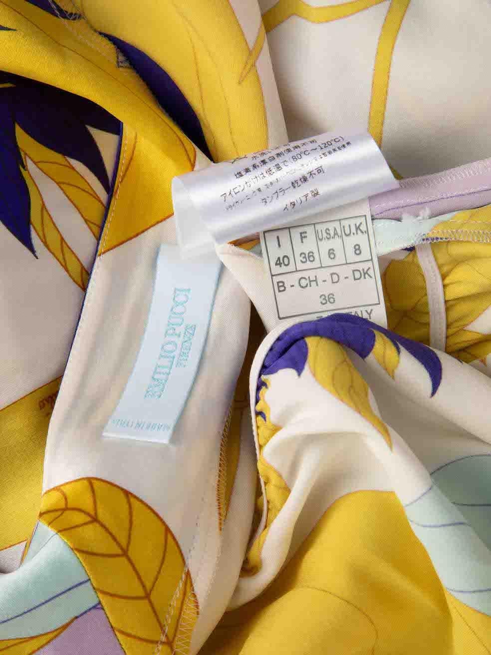 Emilio Pucci Abstraktes Muster Seide V-Ausschnitt Top Größe S im Angebot 1