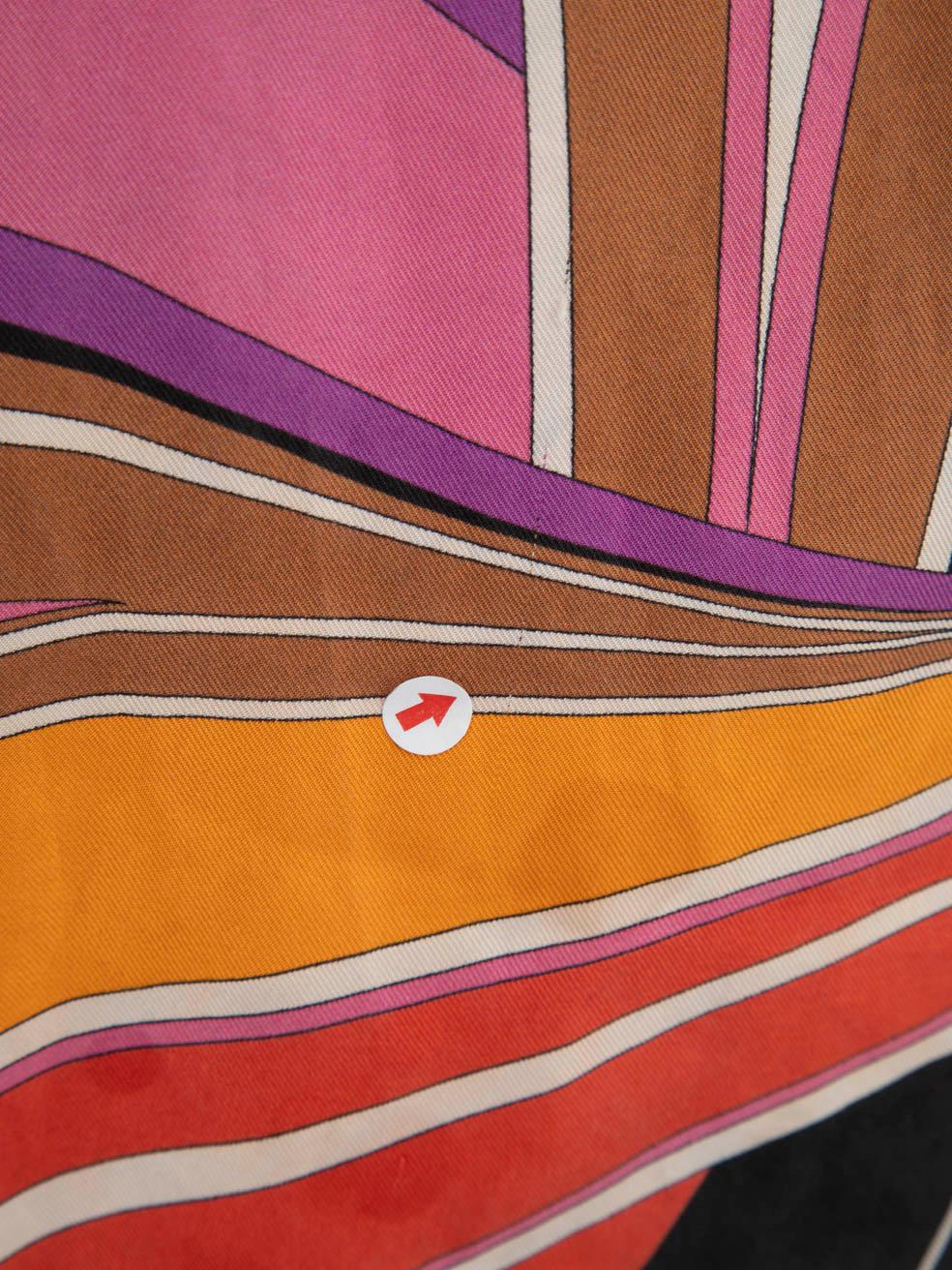 Emilio Pucci Top gráfico de seda con estampado abstracto Talla M en venta 1