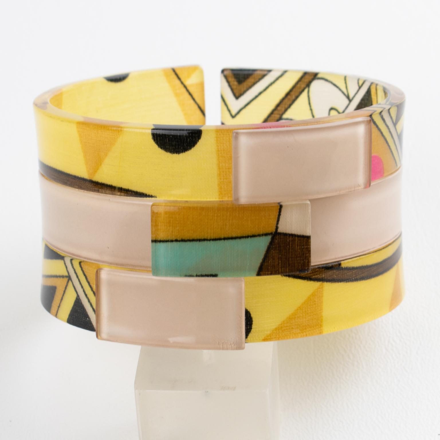 Emilio Pucci Acrylic Resin Bangle Bracelet with Multicolor Silk in vendita 6