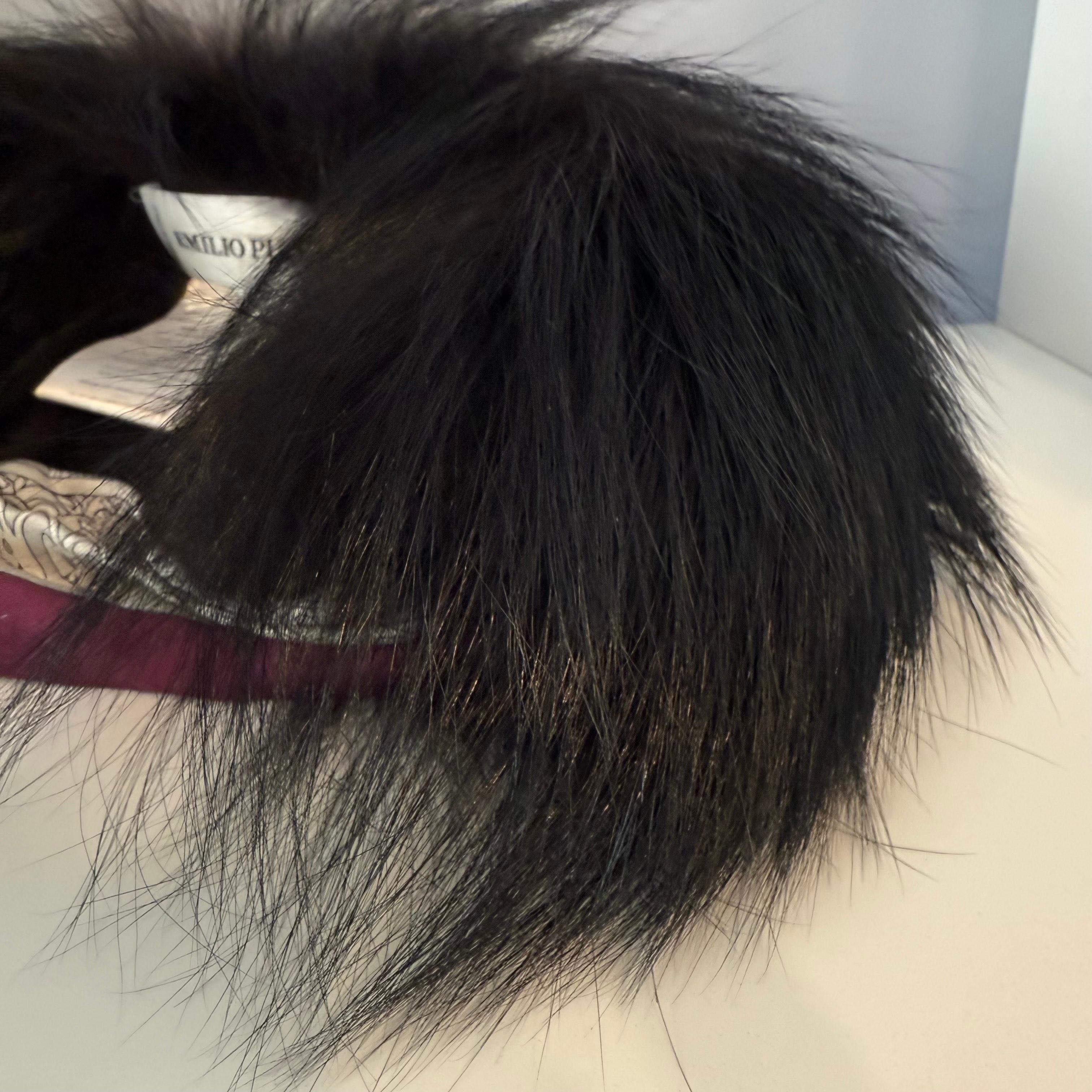 Nero Emilio Pucci - Colletto in pelliccia di volpe nera in vendita