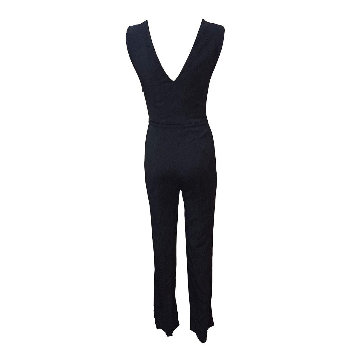 Fantastic Emilio Pucci overall
Overall
Viscose (71%), silk (26%) and elasthane
Black color
Jaisse
Silk lining
Long sleeves
Total length cm 155 (61 inches)
WORLDWIDE EXPRESS SHIPPING INCLUDED IN THE PRICE !