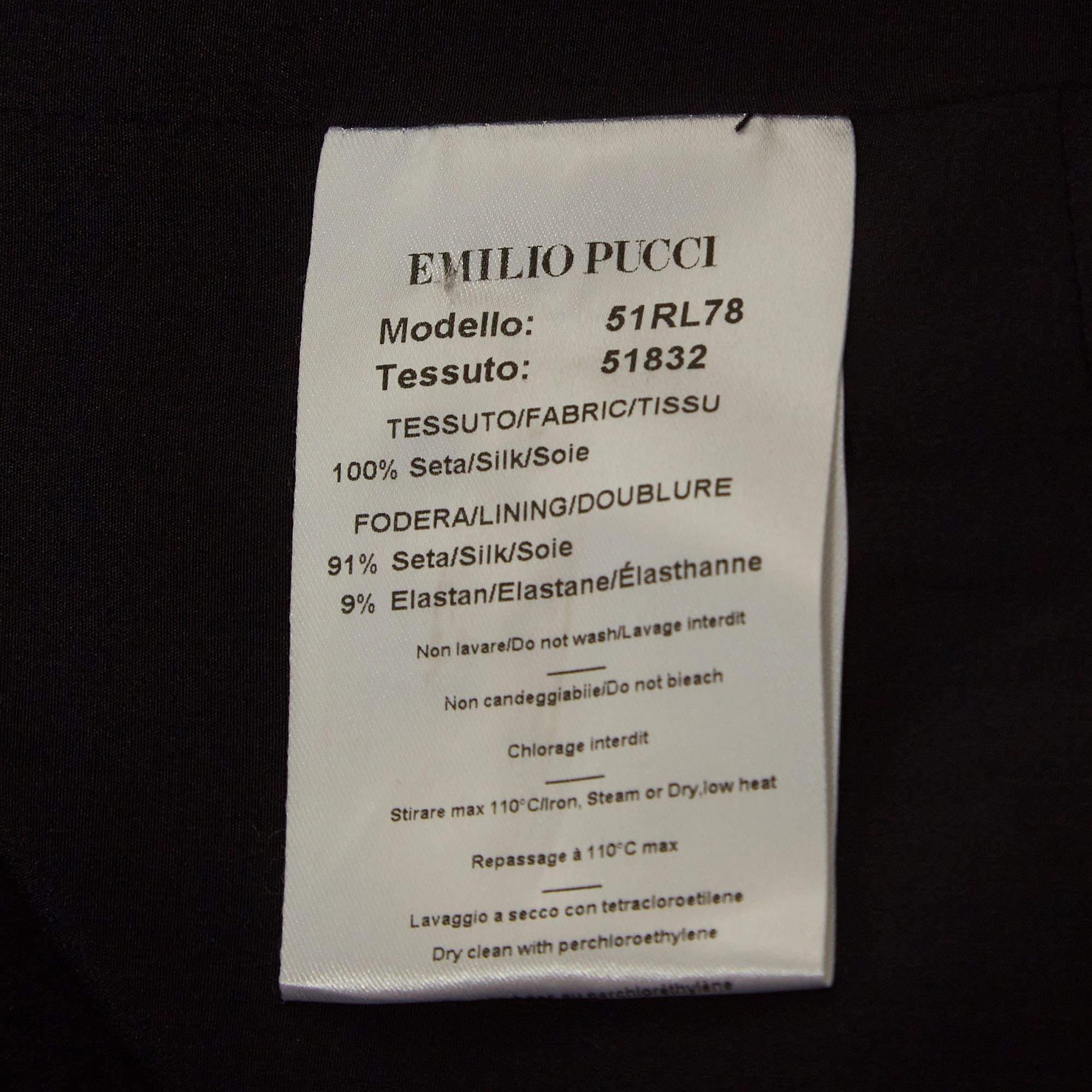 Emilio Pucci Schwarzes Kurzes Etuikleid aus Seide mit Nadelstreifen L im Angebot 1