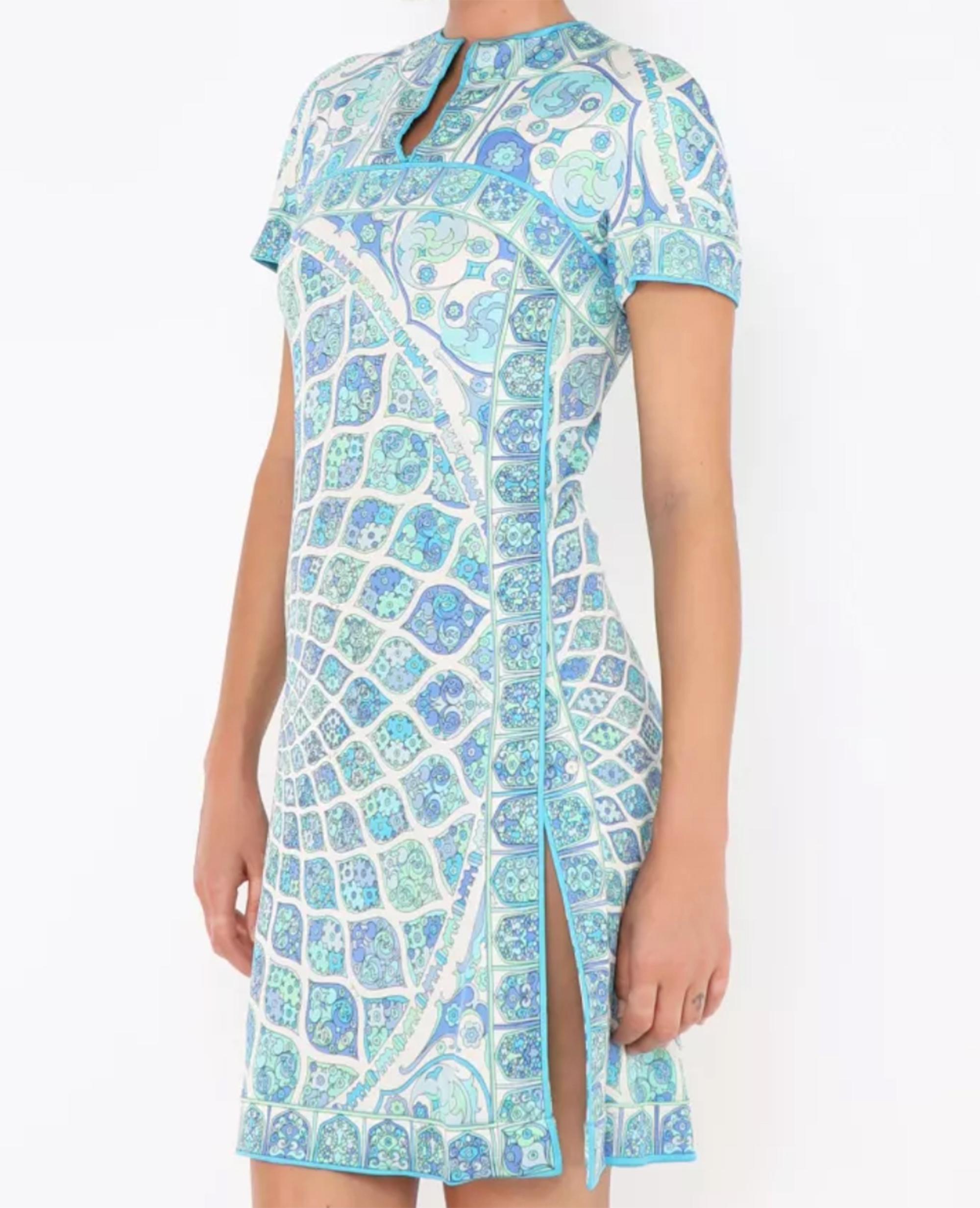 Emilio Pucci Blue Printed Silk Dress In Good Condition For Sale In Paris, FR