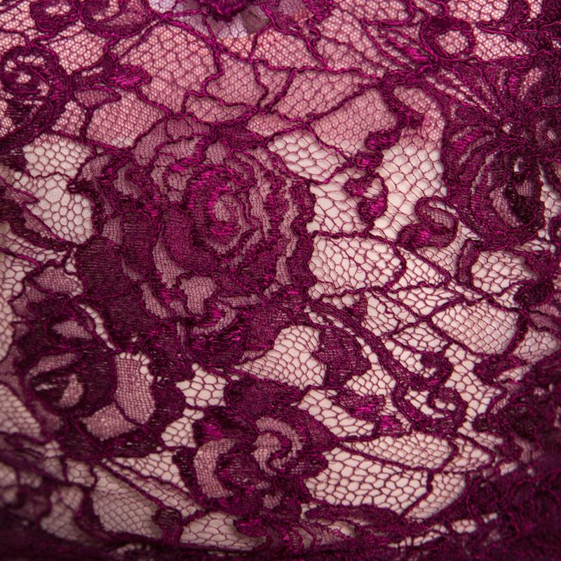Emilio Pucci Burgundy Floral Lace Scalloped Trim Ruched Dress S In Good Condition In Dubai, Al Qouz 2