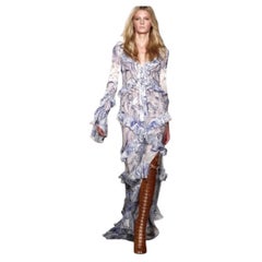 EMILIO PUCCI par Peter Dundas – Robe à volants en soie imprimée, collection de défilé printemps-été 2011 (pièce d'archives)