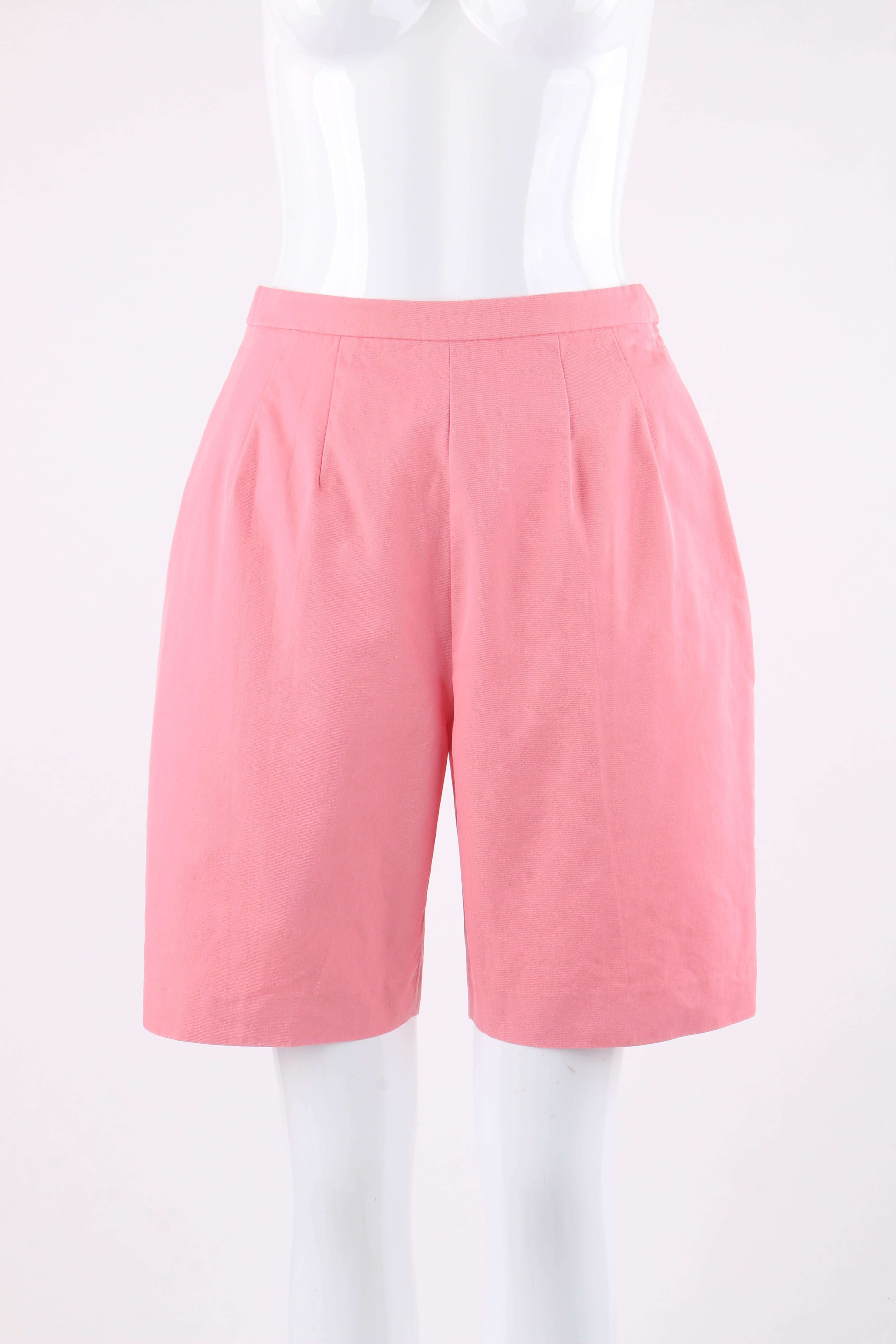 EMILIO PUCCI ca. 1960er 2-teiliges Set aus rosafarbenen Hemd Shorts mit Stammesmotiven und Knopfleiste vorne im Angebot 2