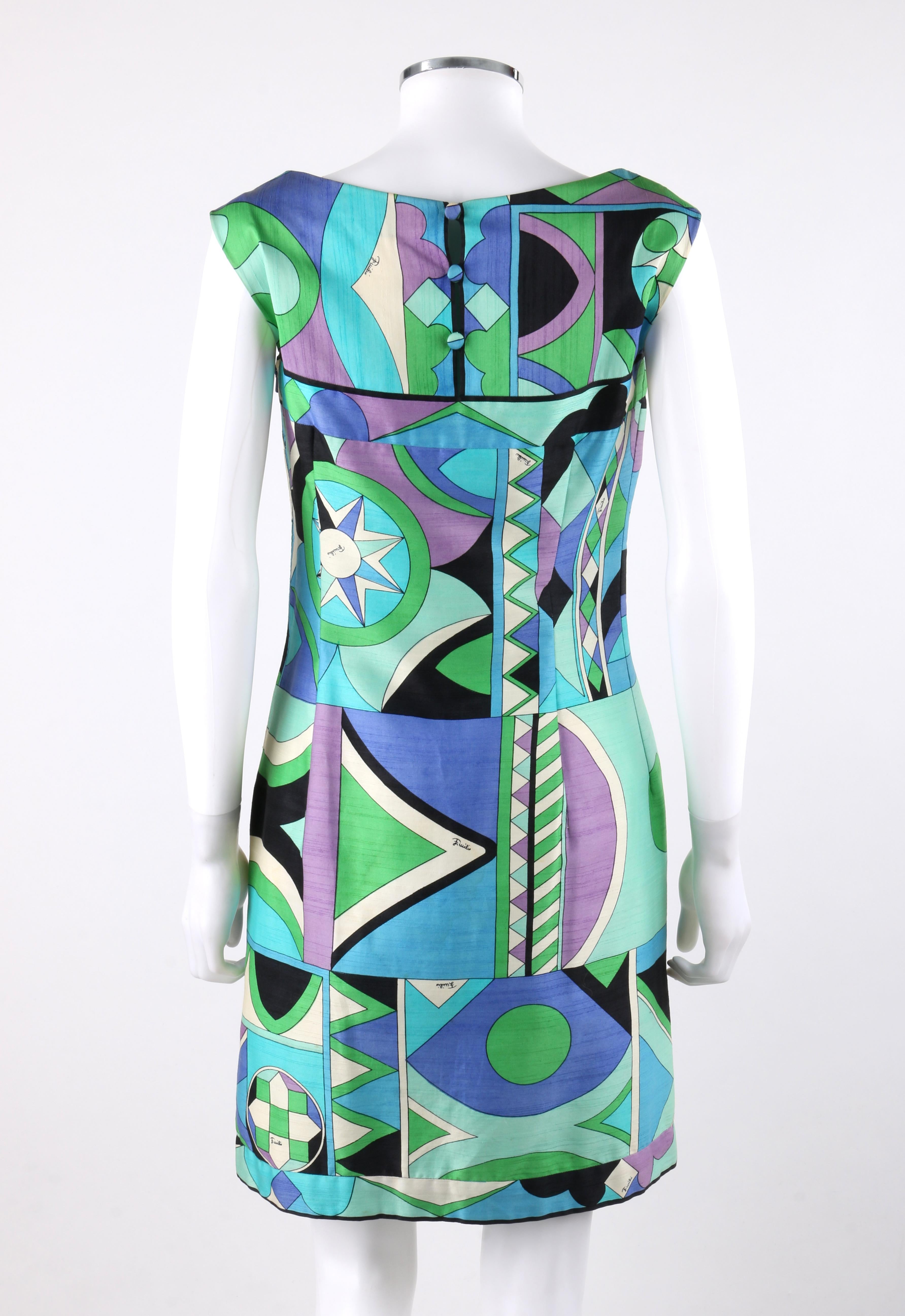 EMILIO PUCCI c.1960’s Green Blue Op Art Signature Print Sheath Dress In Good Condition For Sale In Thiensville, WI