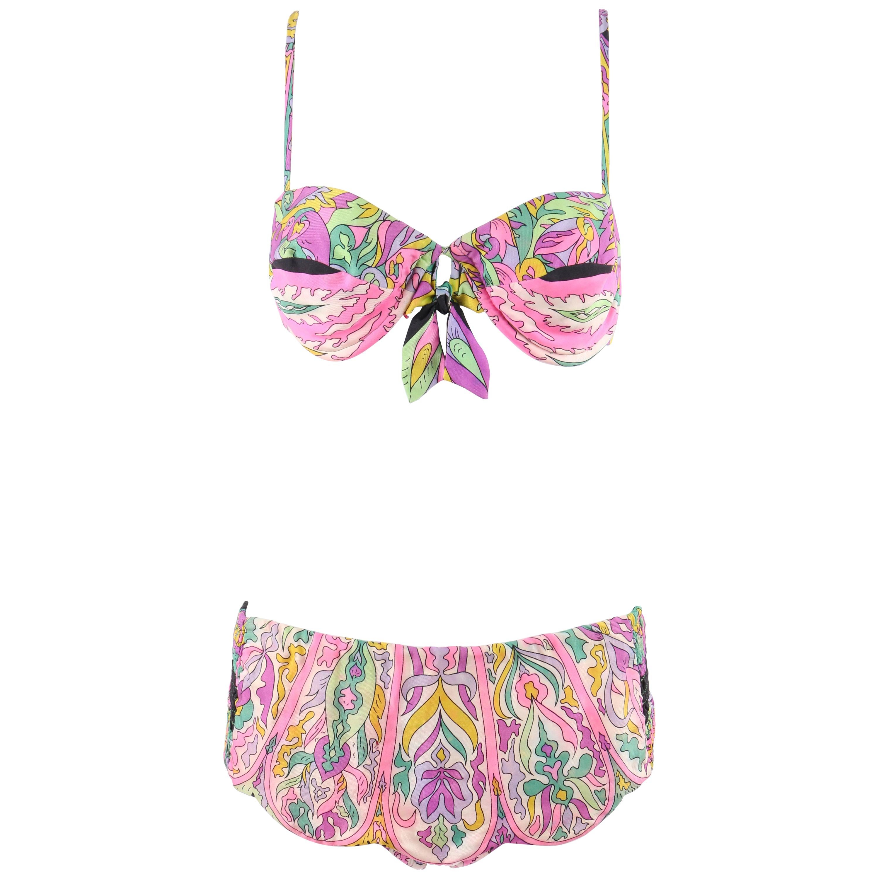 EMILIO PUCCI ca. 1960er Jahre Zweiteiliger Bikini-Badeanzug mit rosafarbenem Multicolor-Druck im Angebot