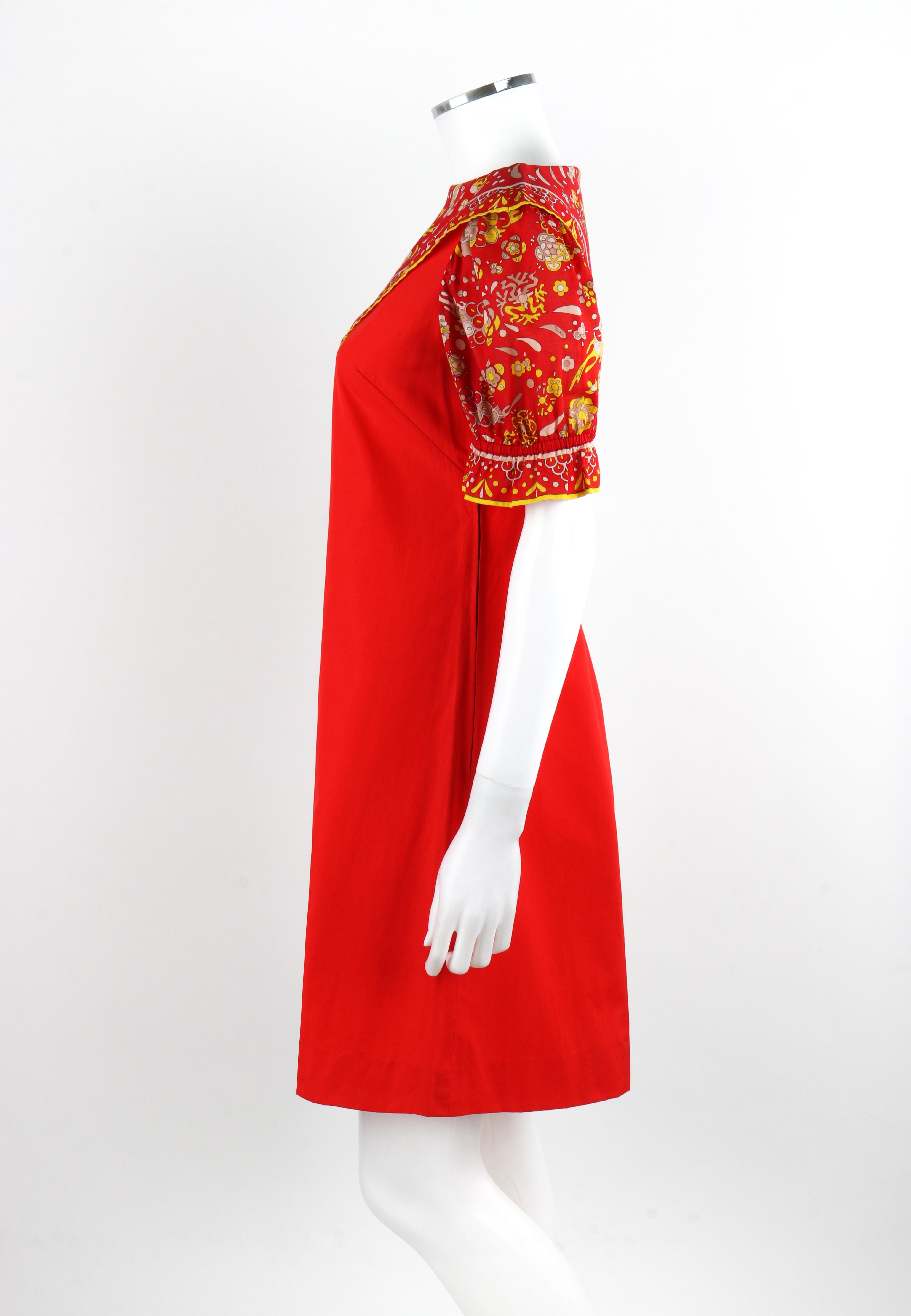 EMILIO PUCCI c.1970s Red Cotton Scarf & Pocket Accents A Line Knee Length Dress For Sale 2