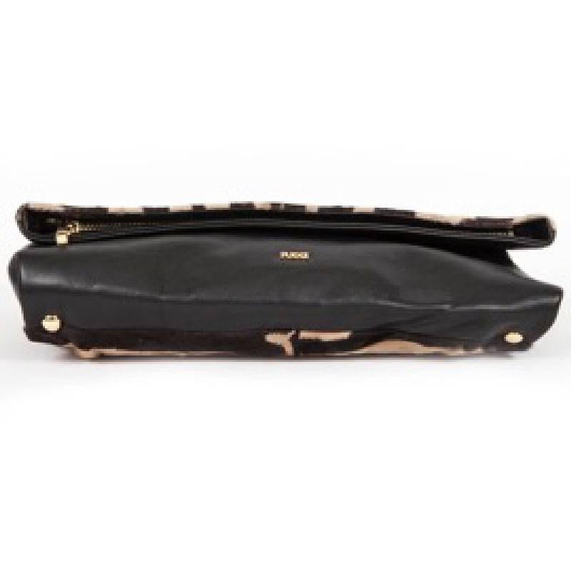 EMILIO PUCCI Clutch in Black Leather and Goat Leather with Zebra Pattern In Good Condition In Paris, FR