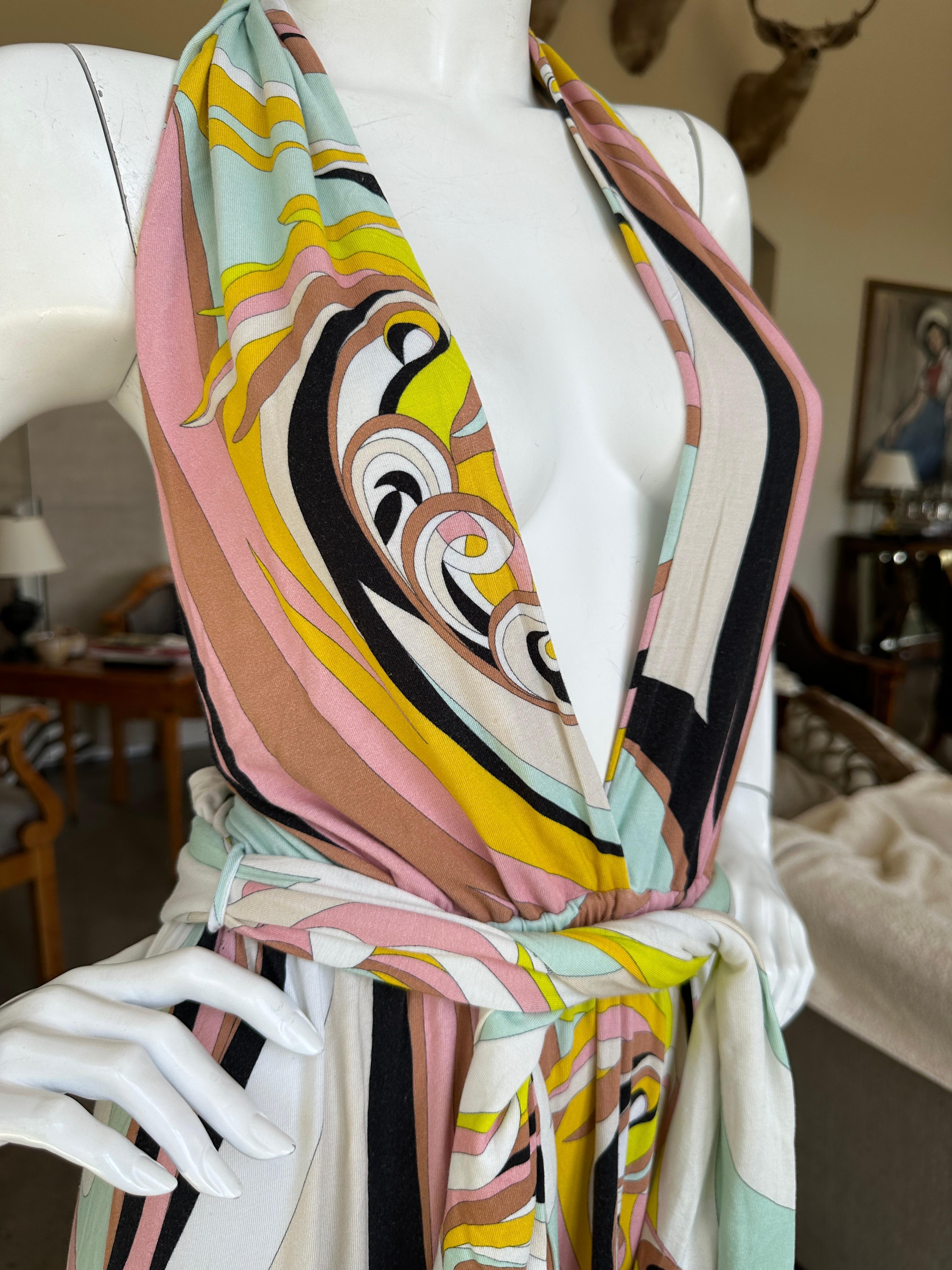 Emilio Pucci Plunging Backless Tie Back Maxi Dress with Sash Belt.
Perfect for summer travel.
Size 6
Bust 36