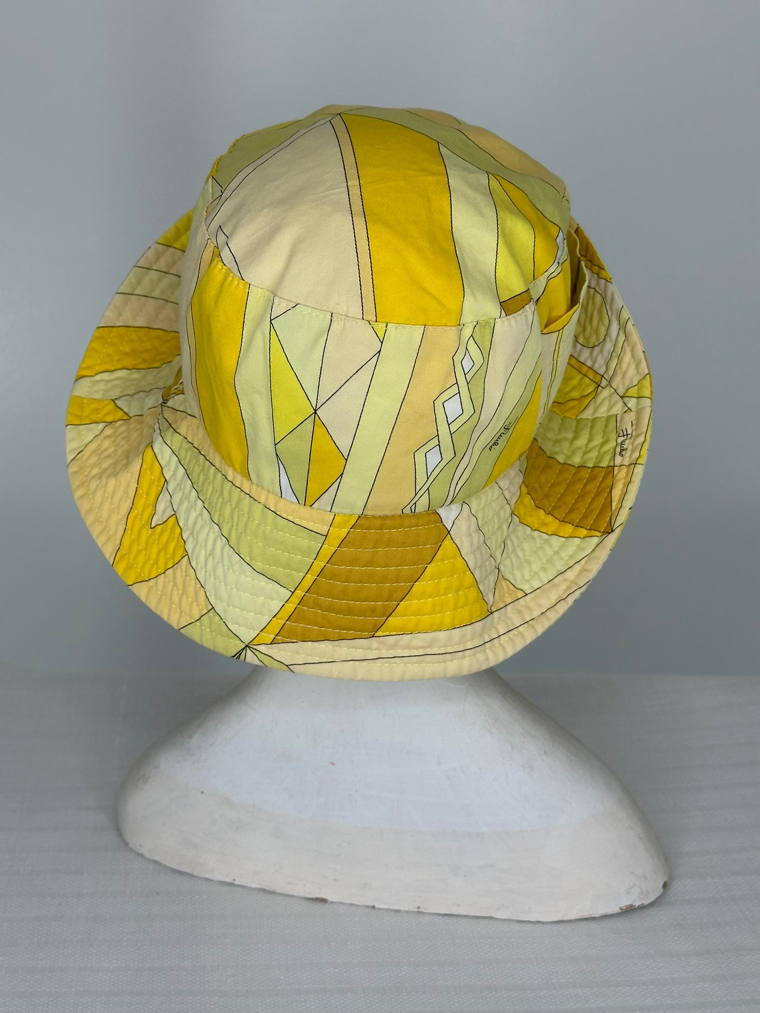 Marron Emilio Pucci Chapeau baquet à poche en coton imprimé S-M en vente