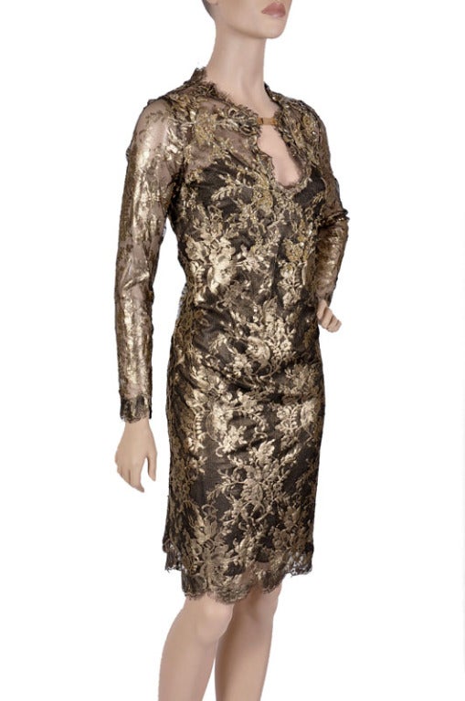 EMILIO PUCCI CRYSTAL AND SEQUIN EMBELLISHED GOLD LACE DRESS Size 40 In Excellent Condition In Montgomery, TX