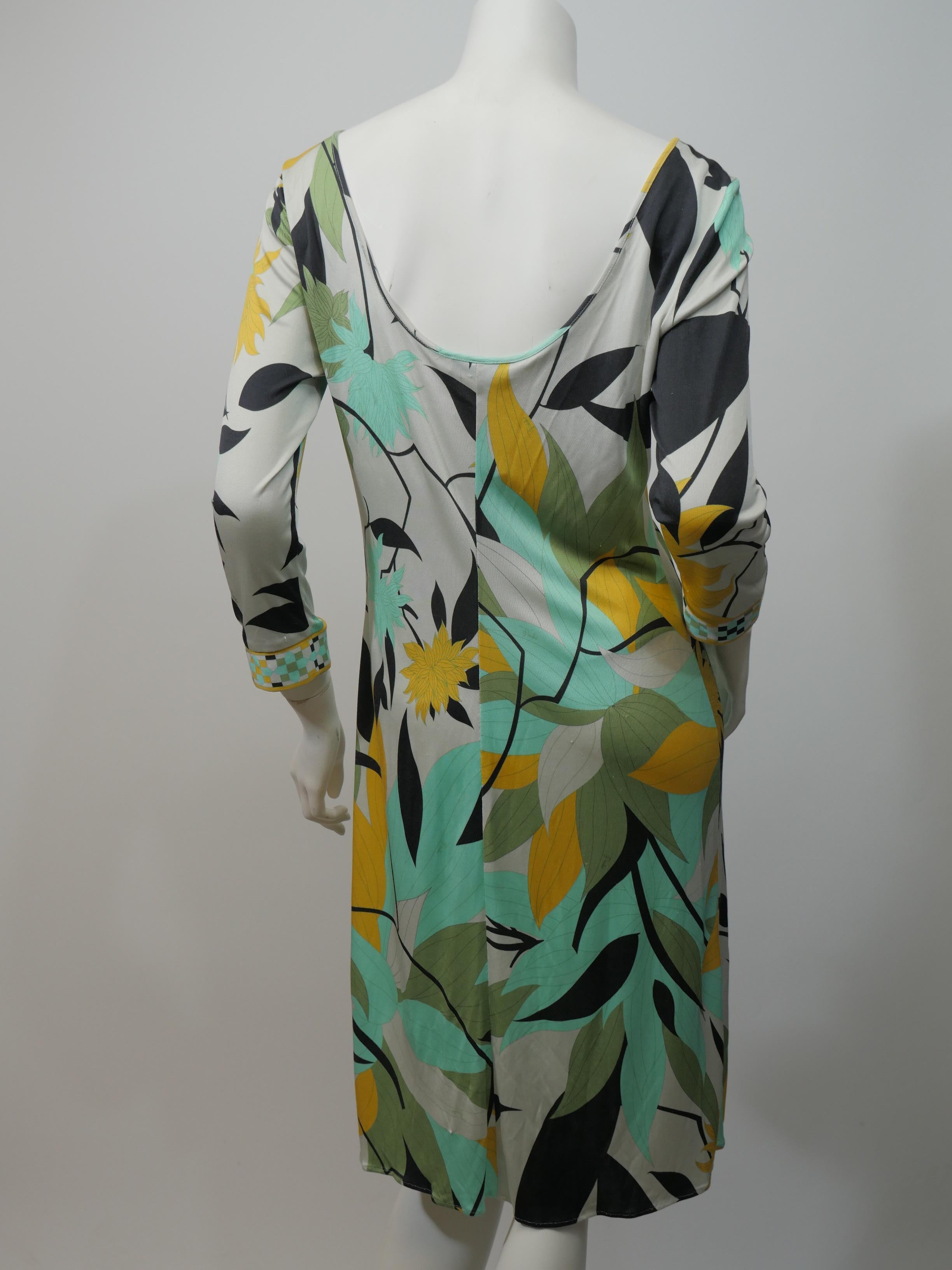 Emilio Pucci Firenze size 41 Green Blue Leaf Print Dress In Good Condition In Bridgehampton, NY