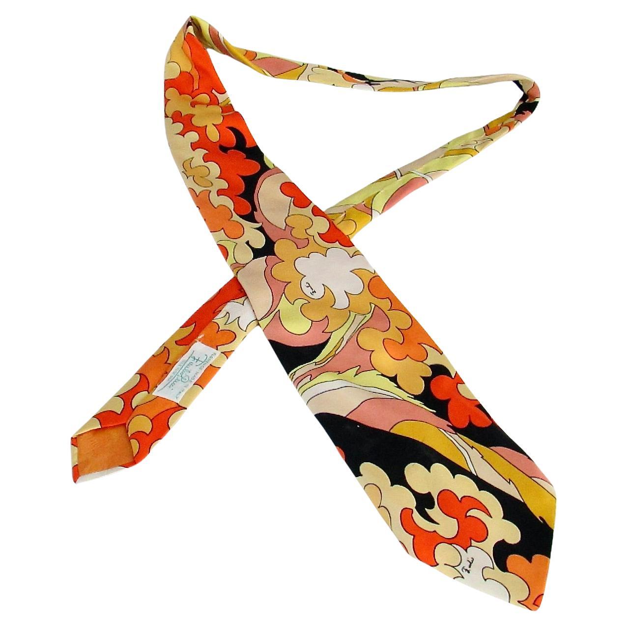 Emilio Pucci Florencia Italia Memphis Era Corbata de seda For Saks Fifth Avenue