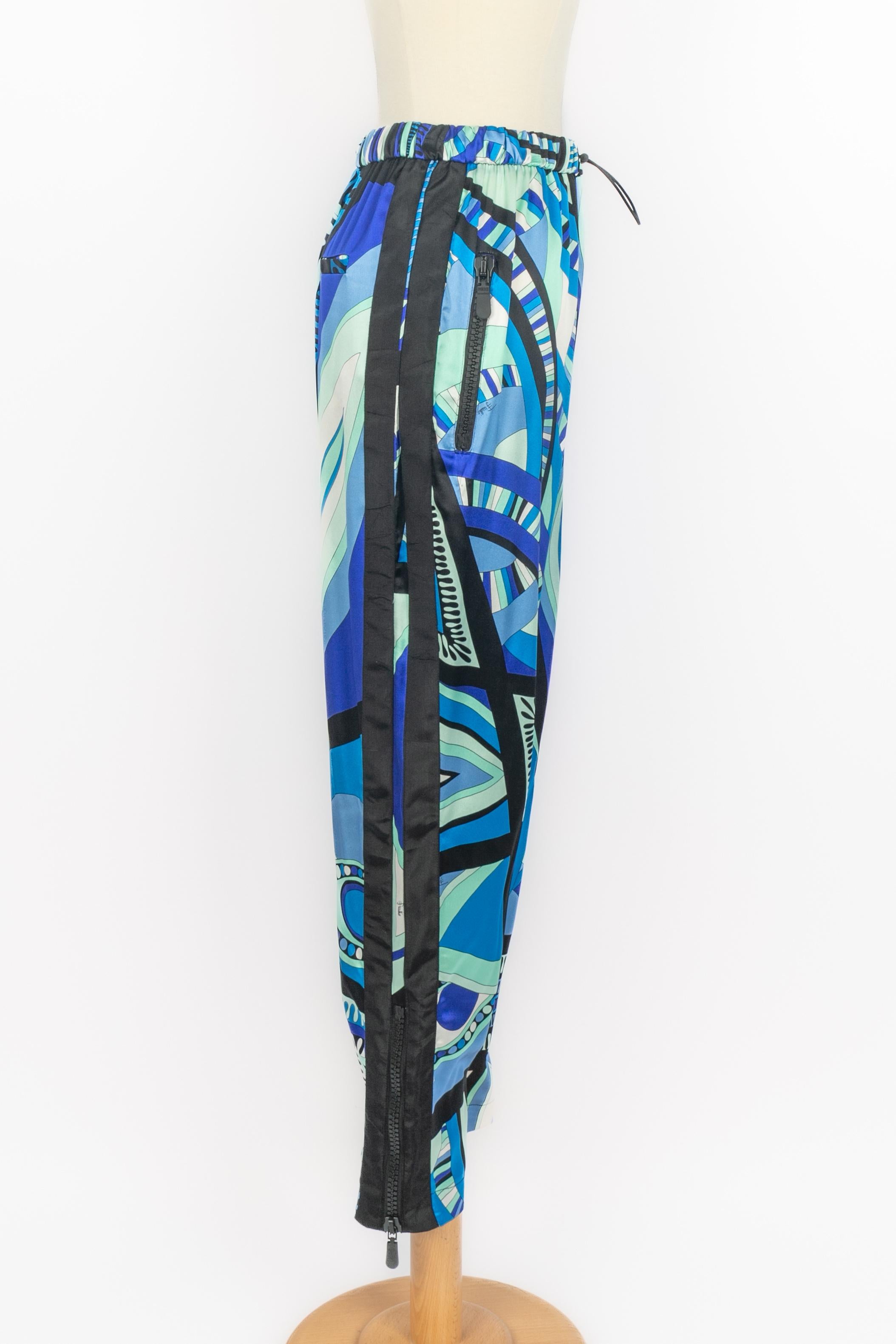 Emilio Pucci Fließende Hose im Zustand „Hervorragend“ im Angebot in SAINT-OUEN-SUR-SEINE, FR