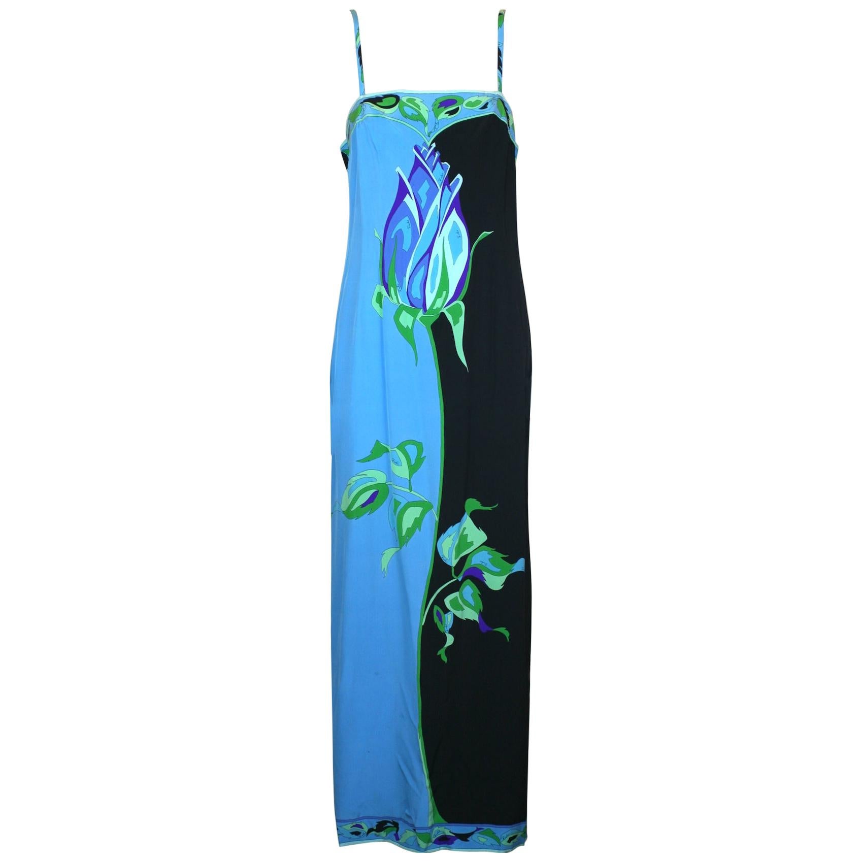 Emilio Pucci Graphic Rose Resort Ensemble in vendita