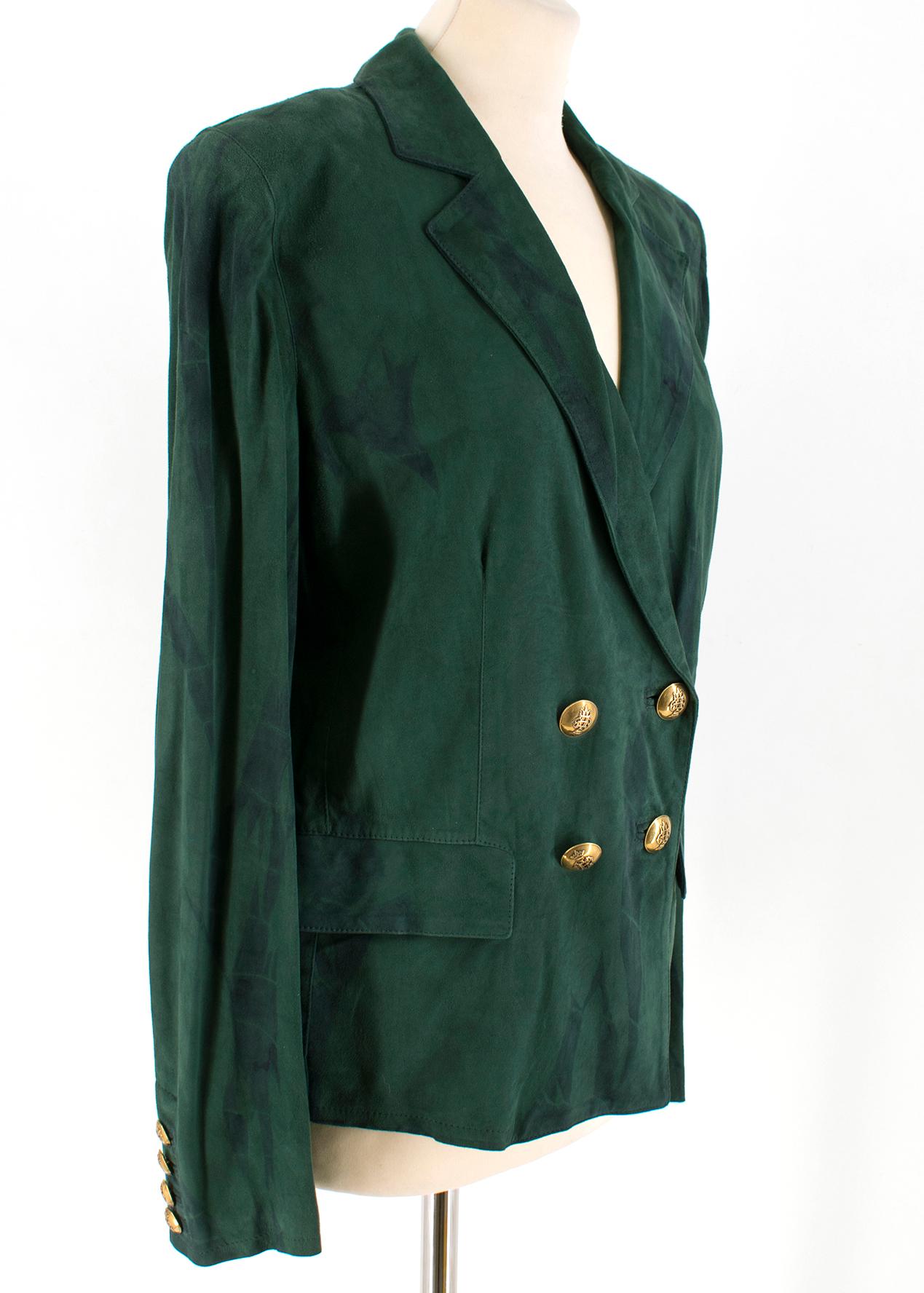 Emilio Pucci Green Double-breasted Suede Blazer Jacket

- Green suede blazer jacket
- Lightweight
- Padded shoulders
- Notch lapels
- Double-breasted two buttons fastening
- Buttoned cuffs
- Front flap pockets

Please note, these items are pre-owned